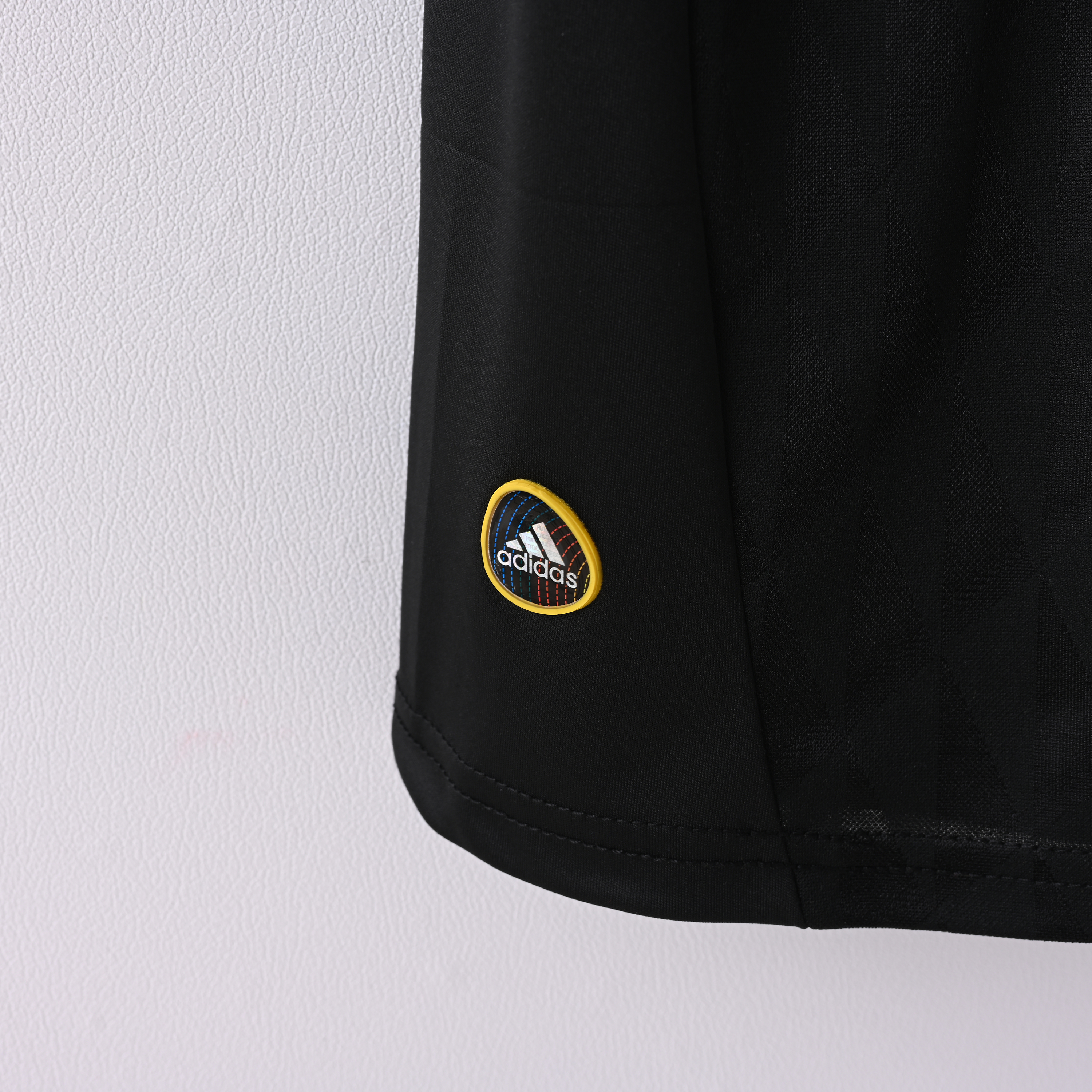 2010-2011 Liverpool Third jerseys