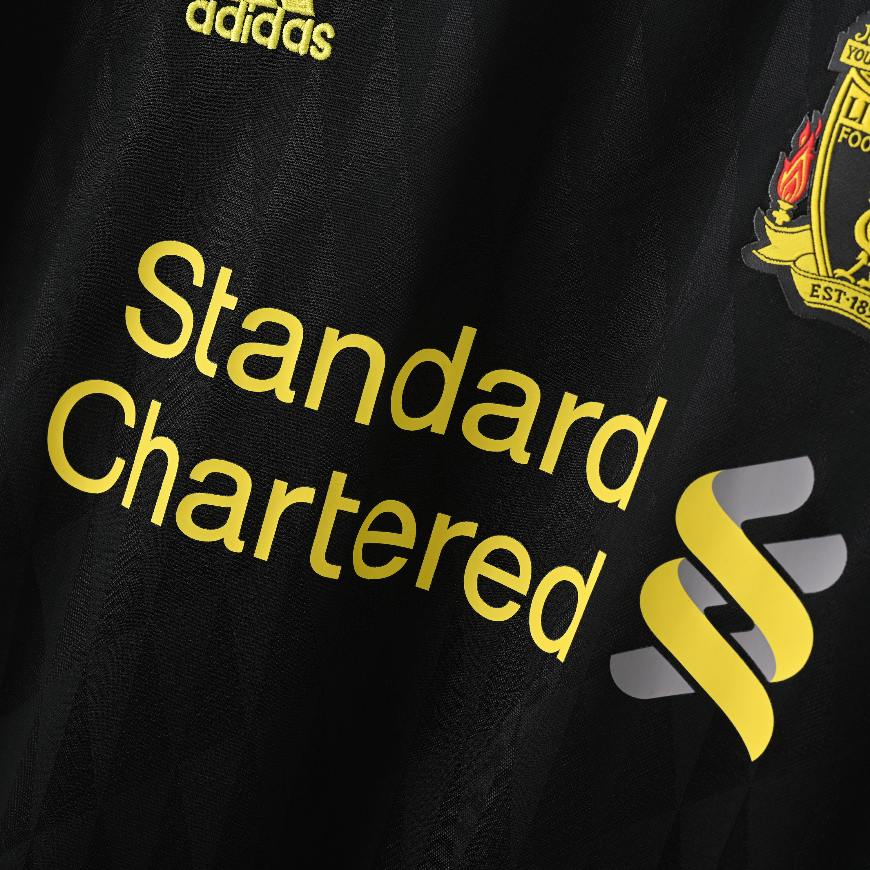 2010-2011 Liverpool Third jerseys