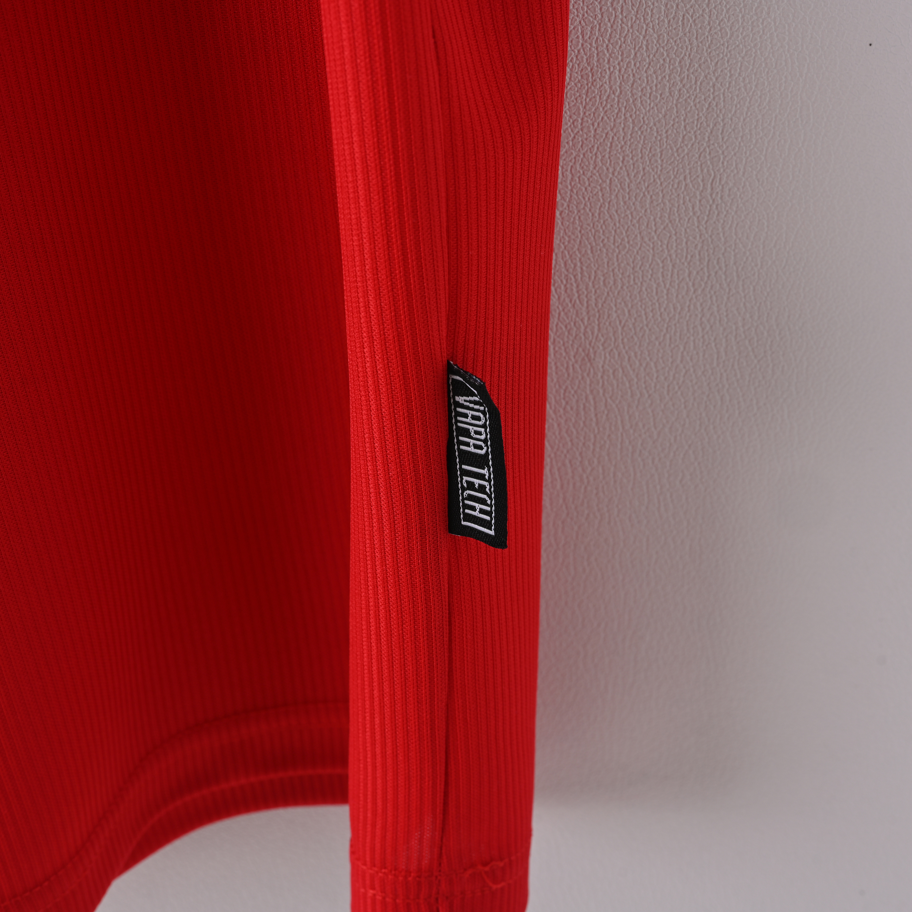 1998-1999 Manchester United home jersey