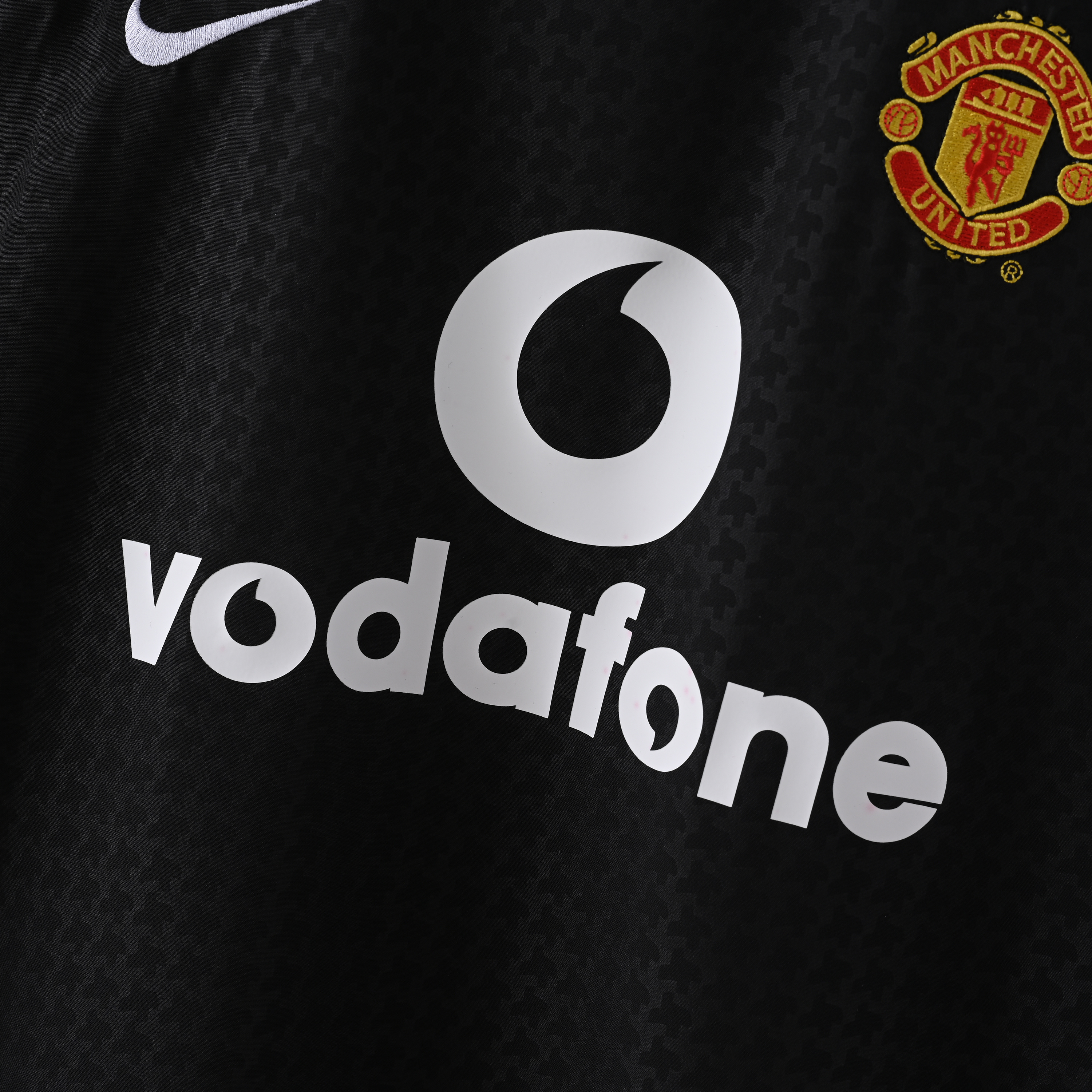 2003-2004 Manchester United away jersey