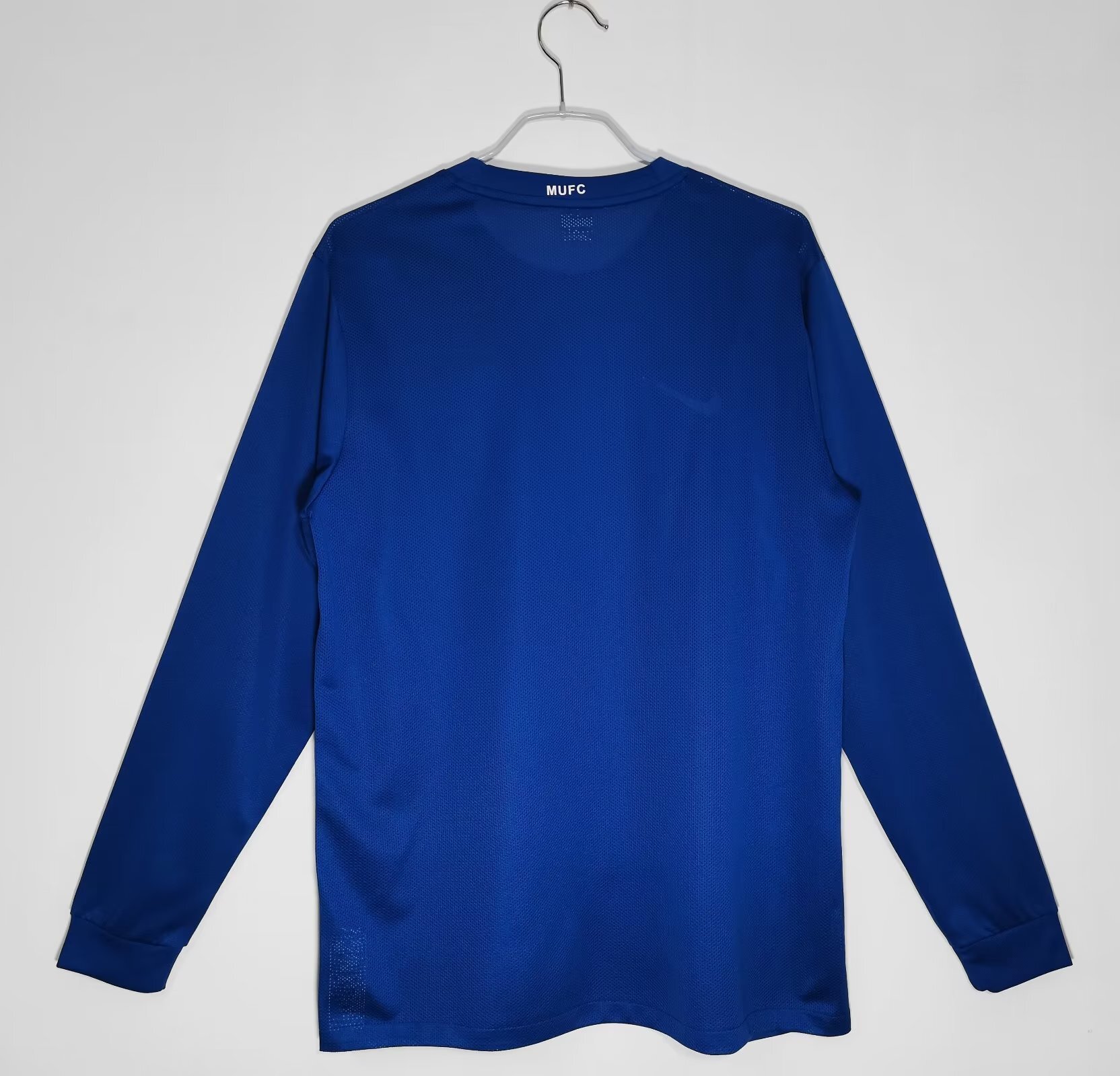 Long sleeves 2008-2009 Manchester United third jersey