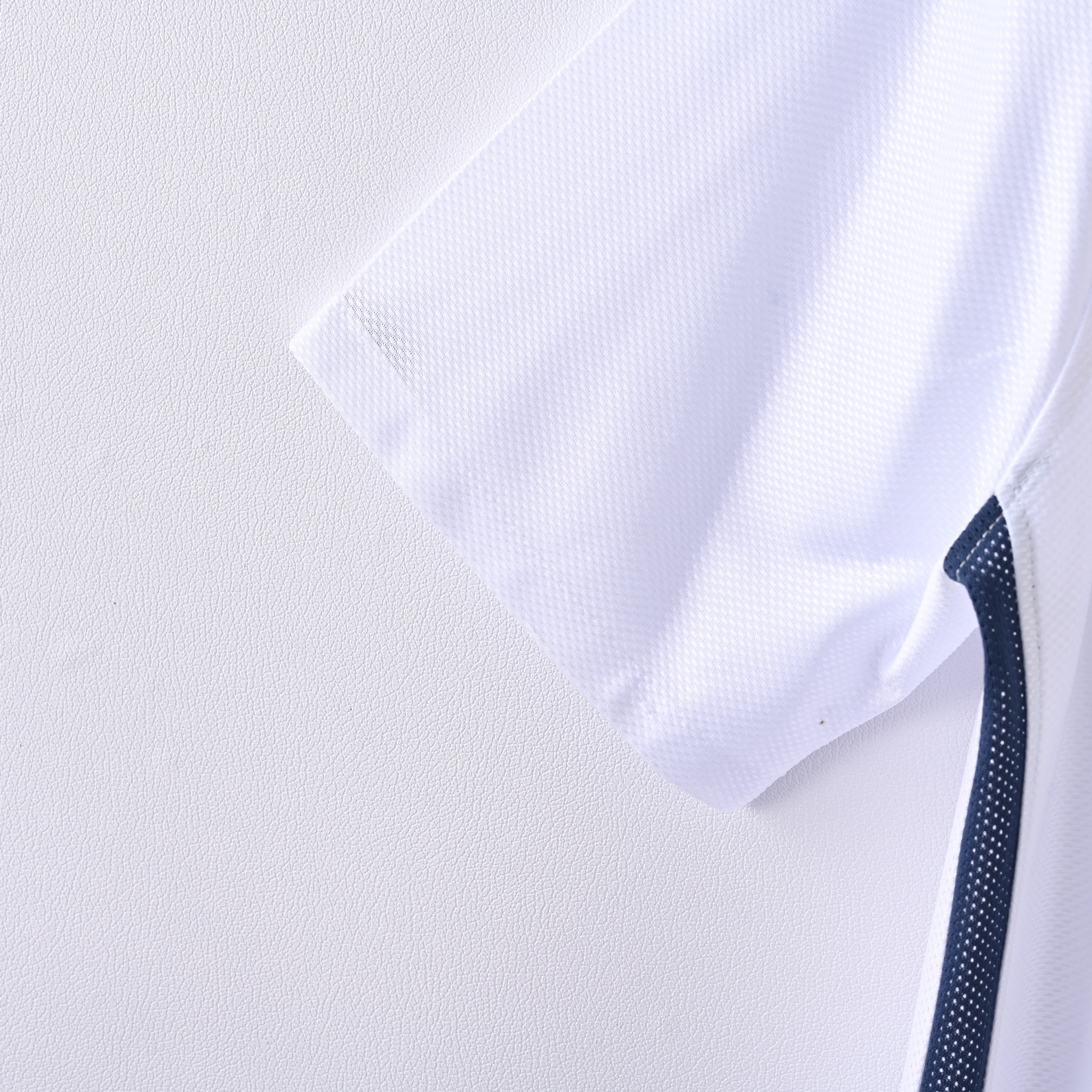 2008-2009 Manchester United away jersey