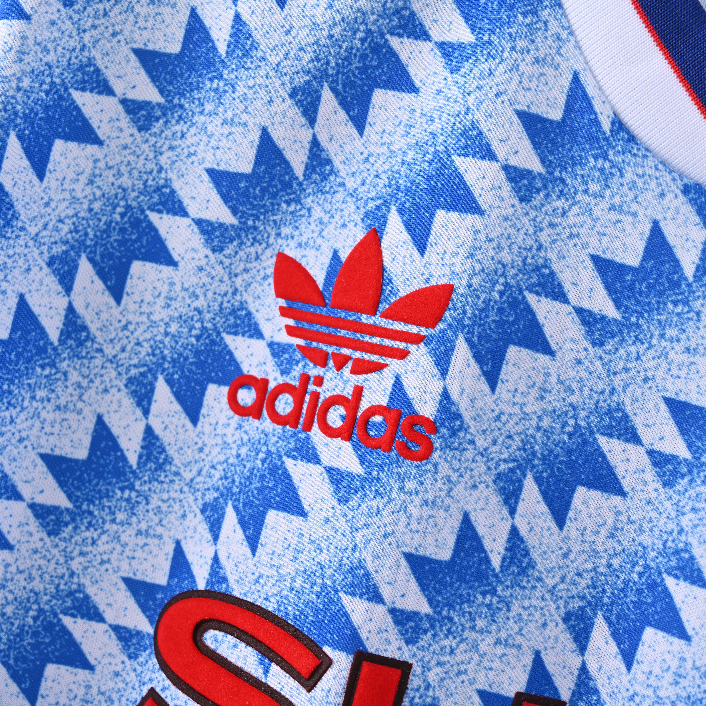 1990-1992 Manchester United away jersey