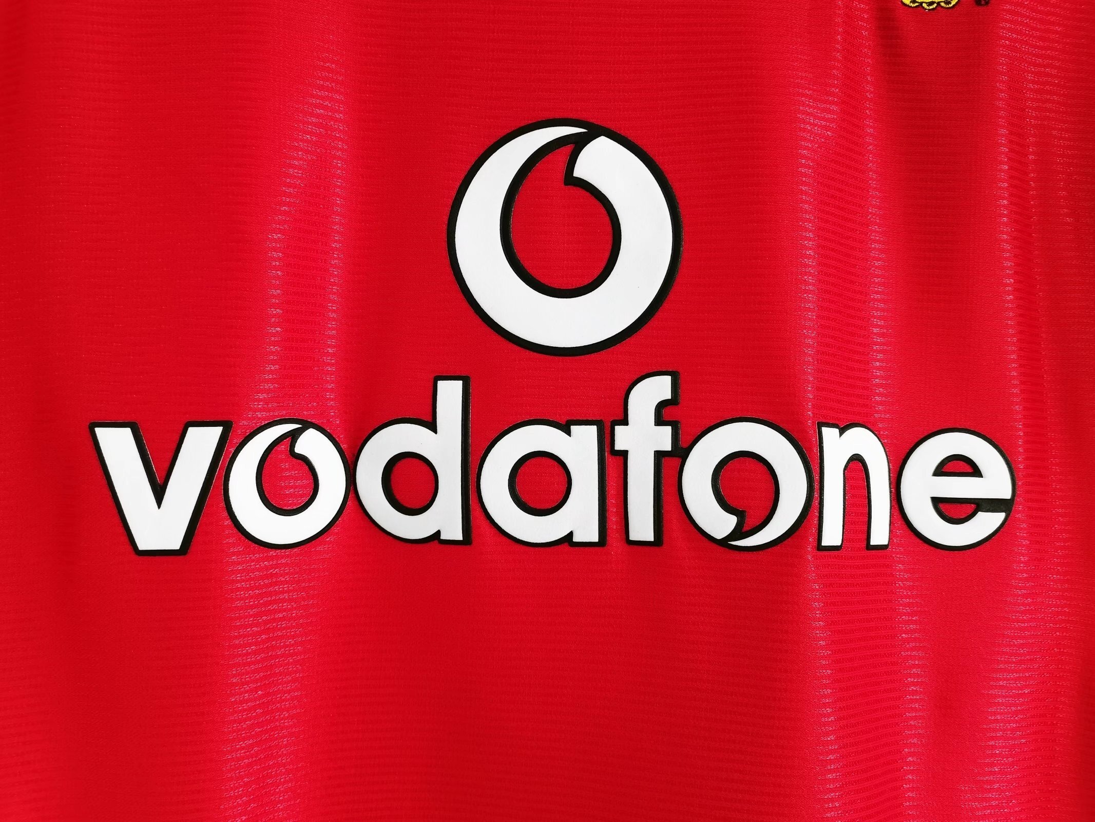 2000-2002 Manchester United home jersey