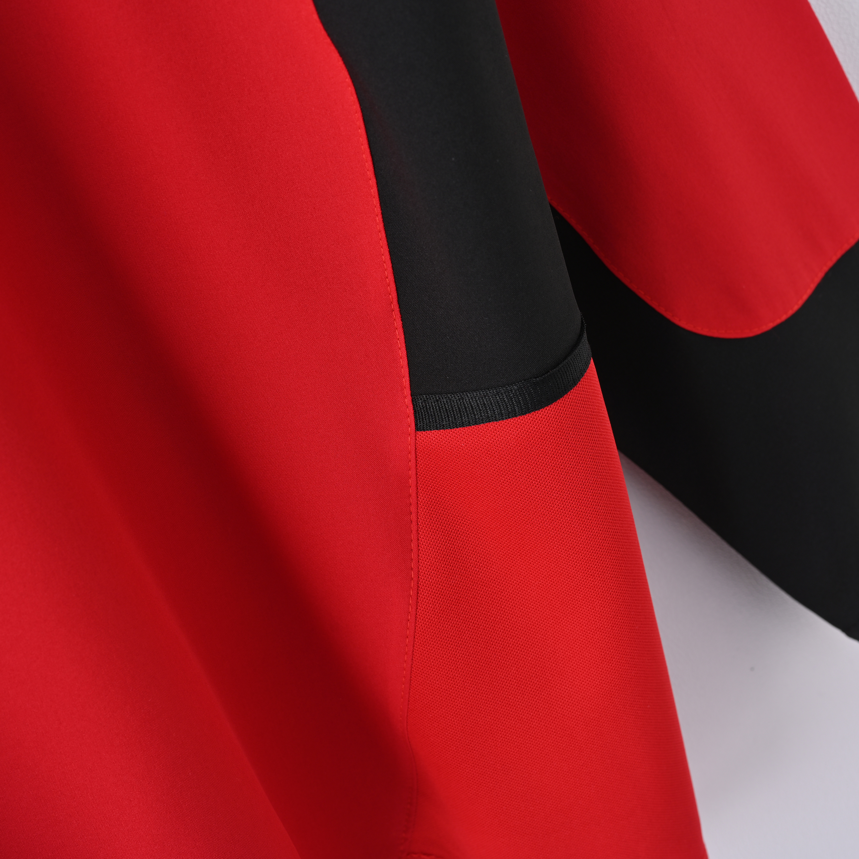 Long sleeves 2002-2004 Manchester United home jersey