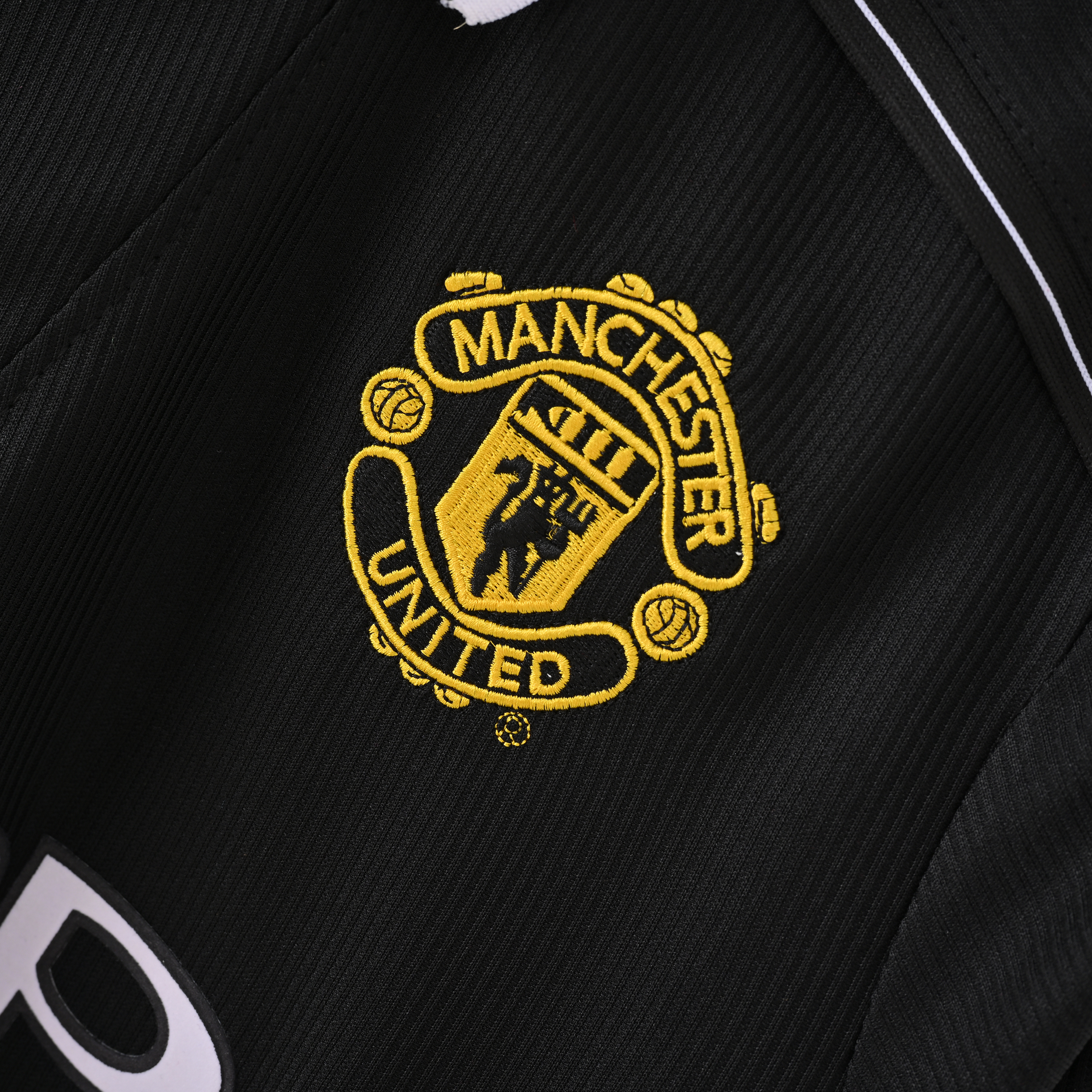 Long sleeves 1998-1999 Manchester United third jersey