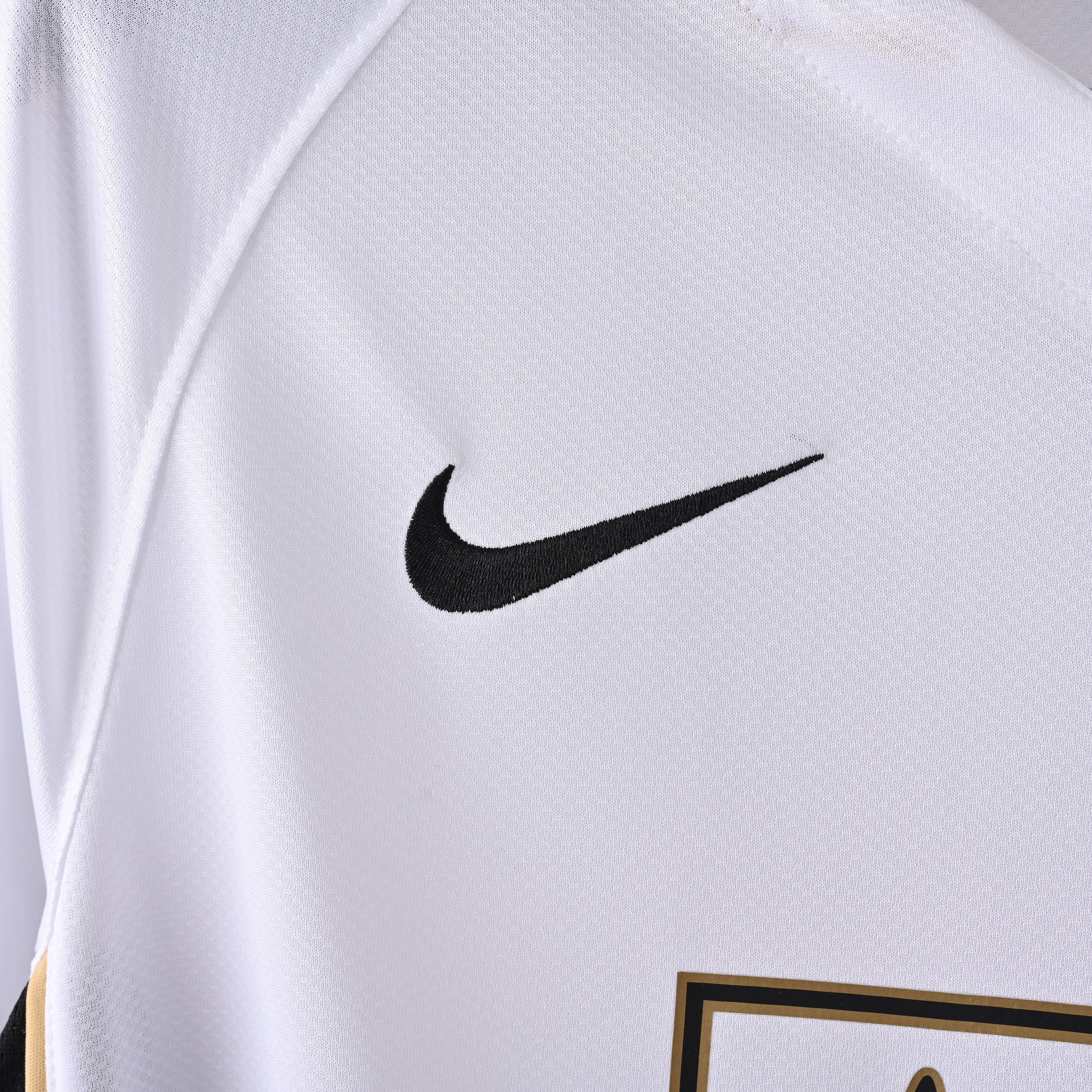 2006-2007 Manchester United away jersey