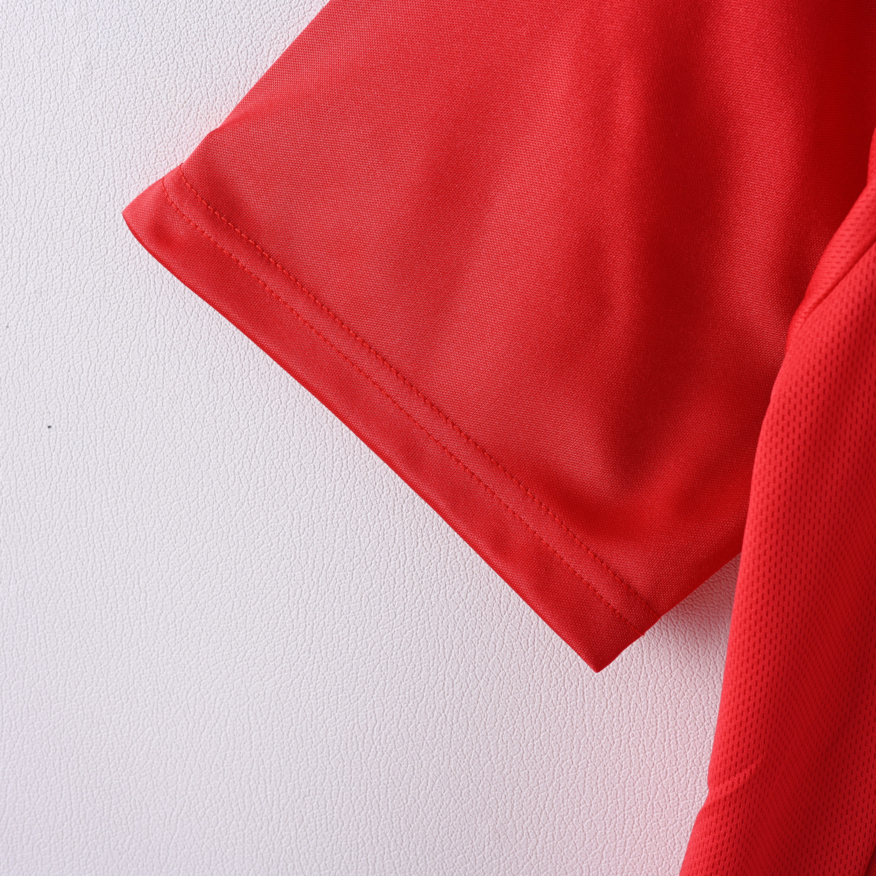 1999-2000 Manchester United home jersey