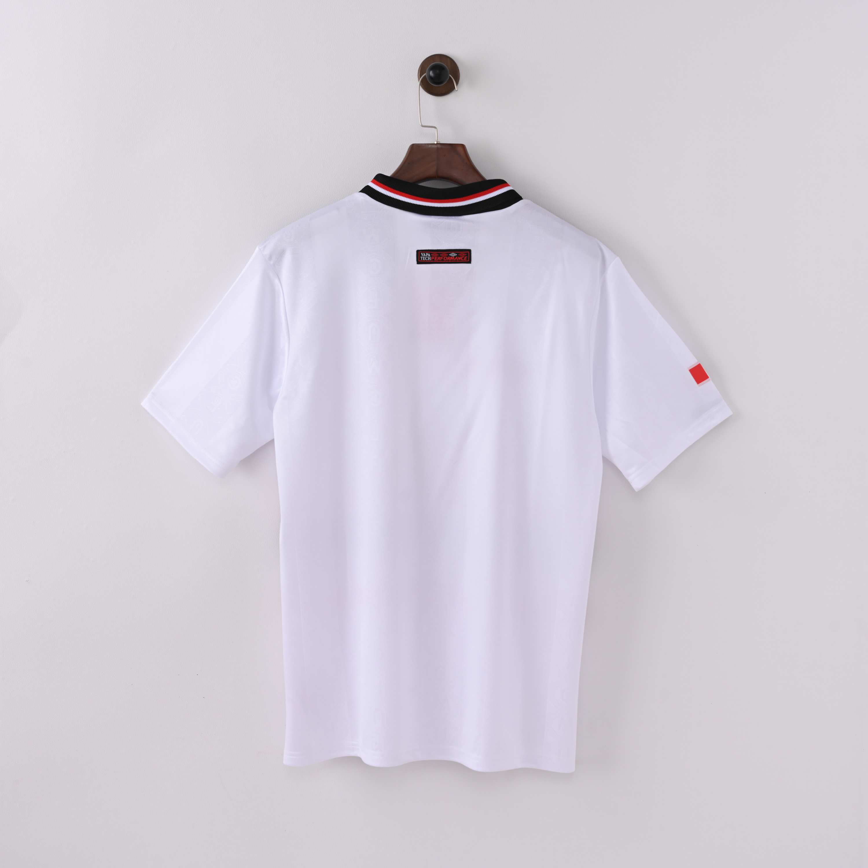 1998-1999 Manchester United away jersey