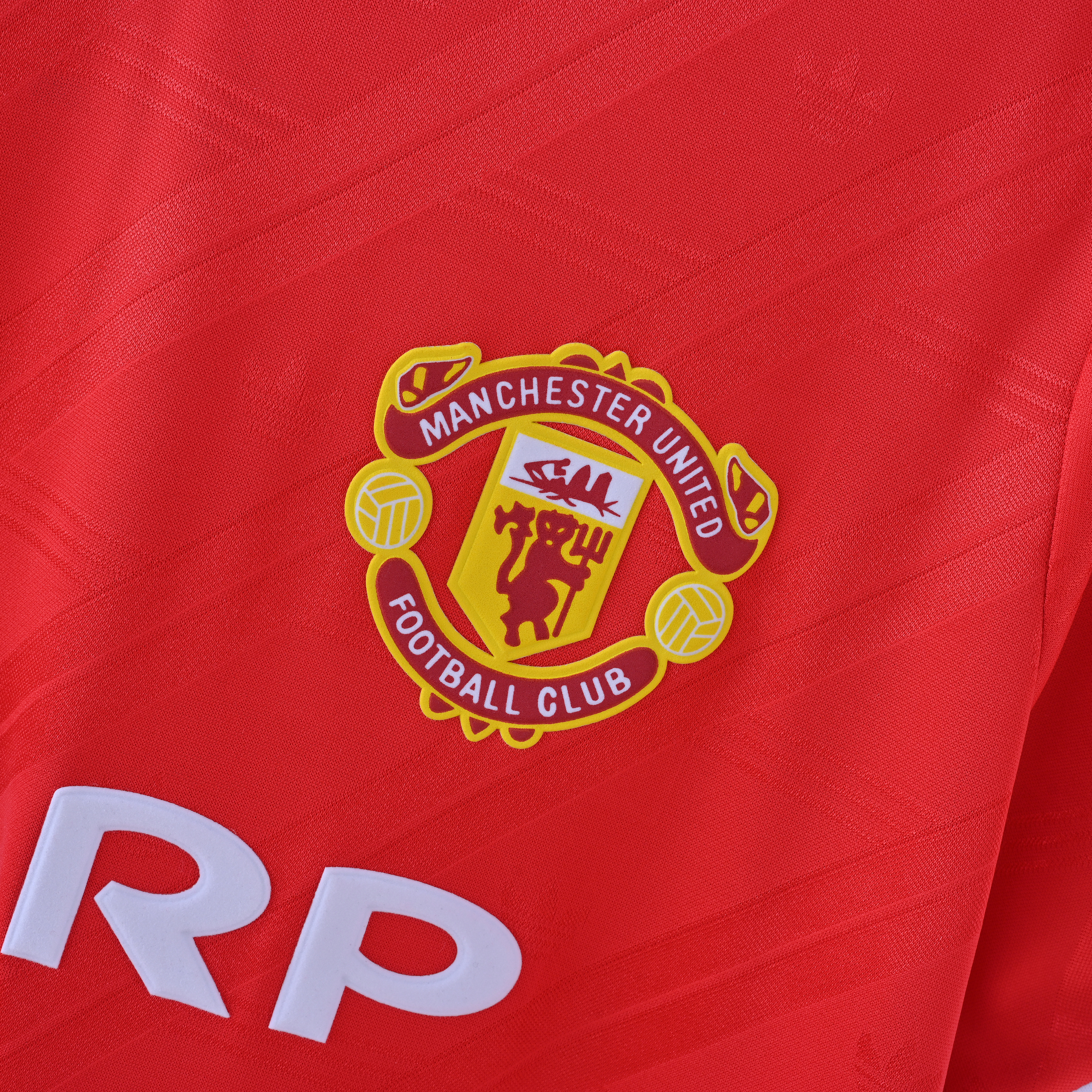 1986 Manchester United home jersey