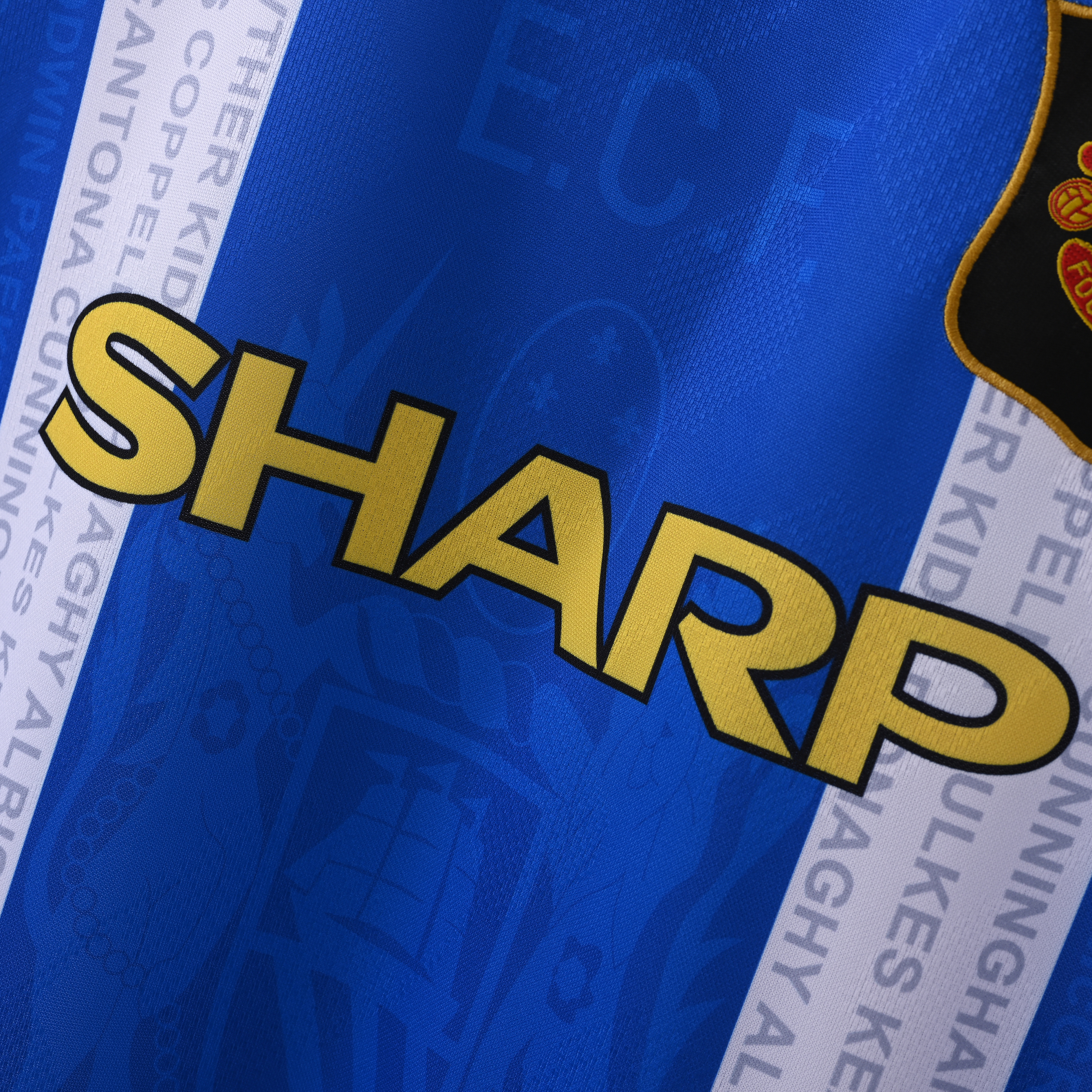 1994-1996 Manchester United away jersey