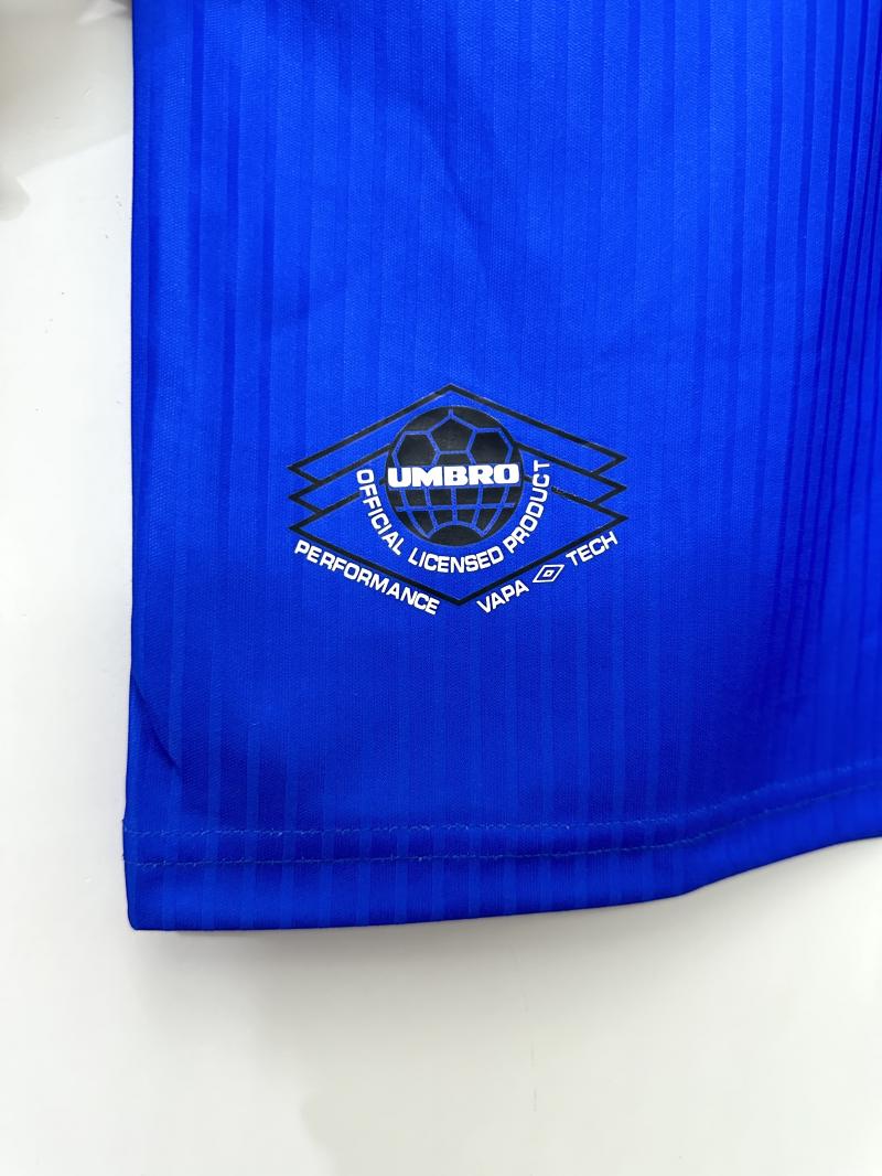 1996-1998 Manchester United third jersey