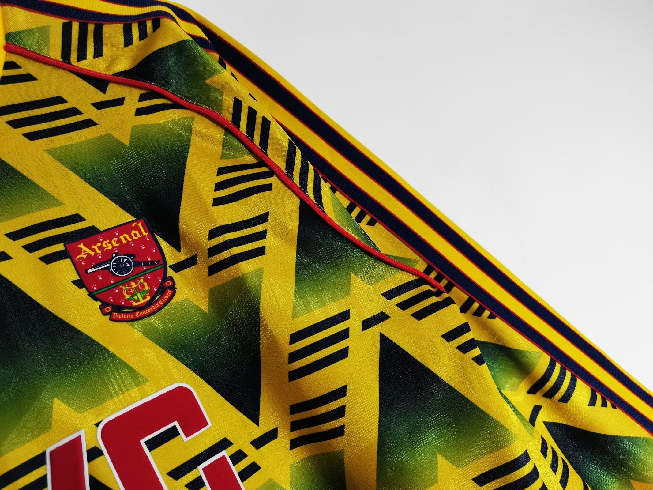 Long sleeves 1993 Arsenal away jersey