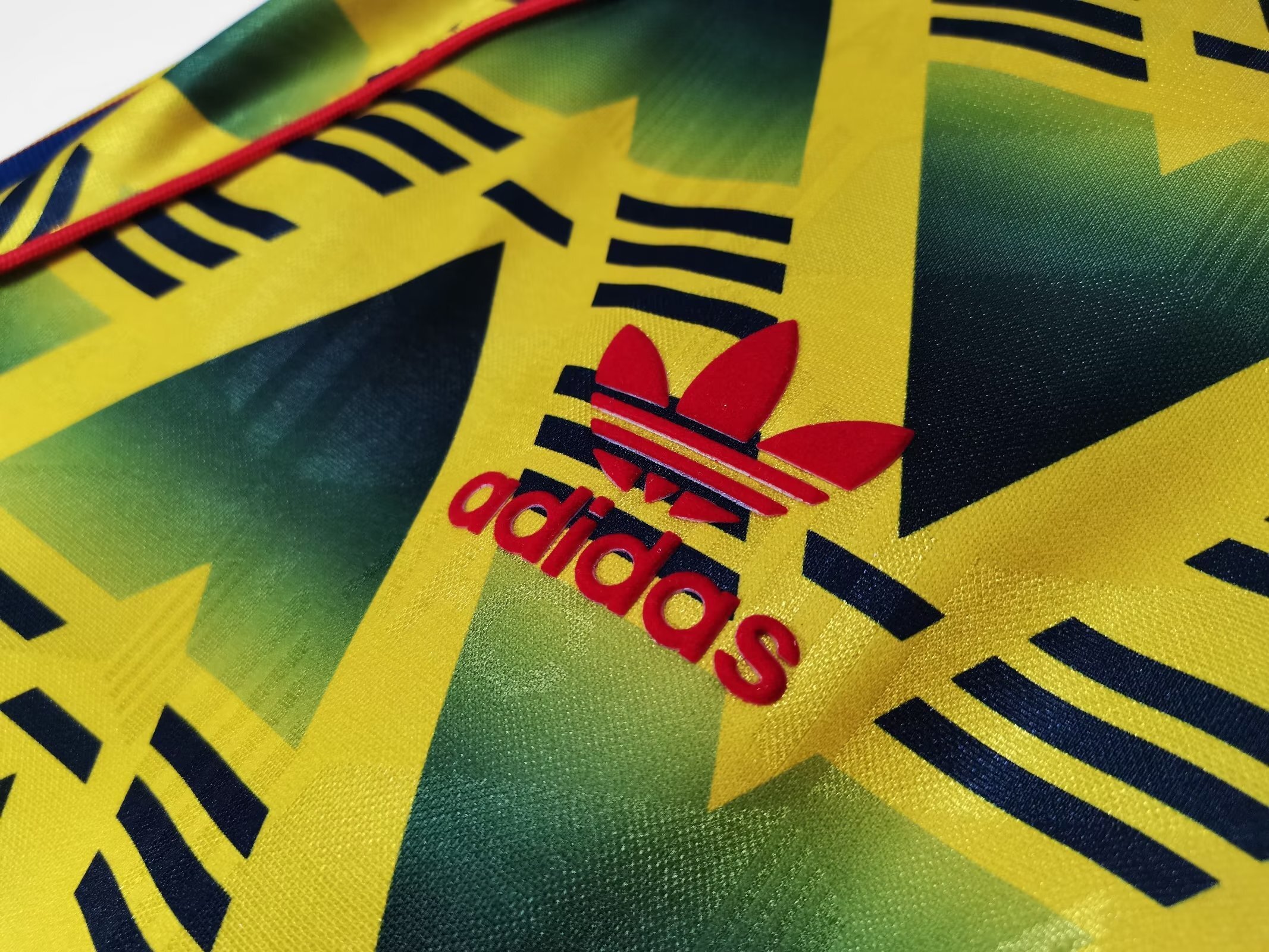 Long sleeves 1993 Arsenal away jersey