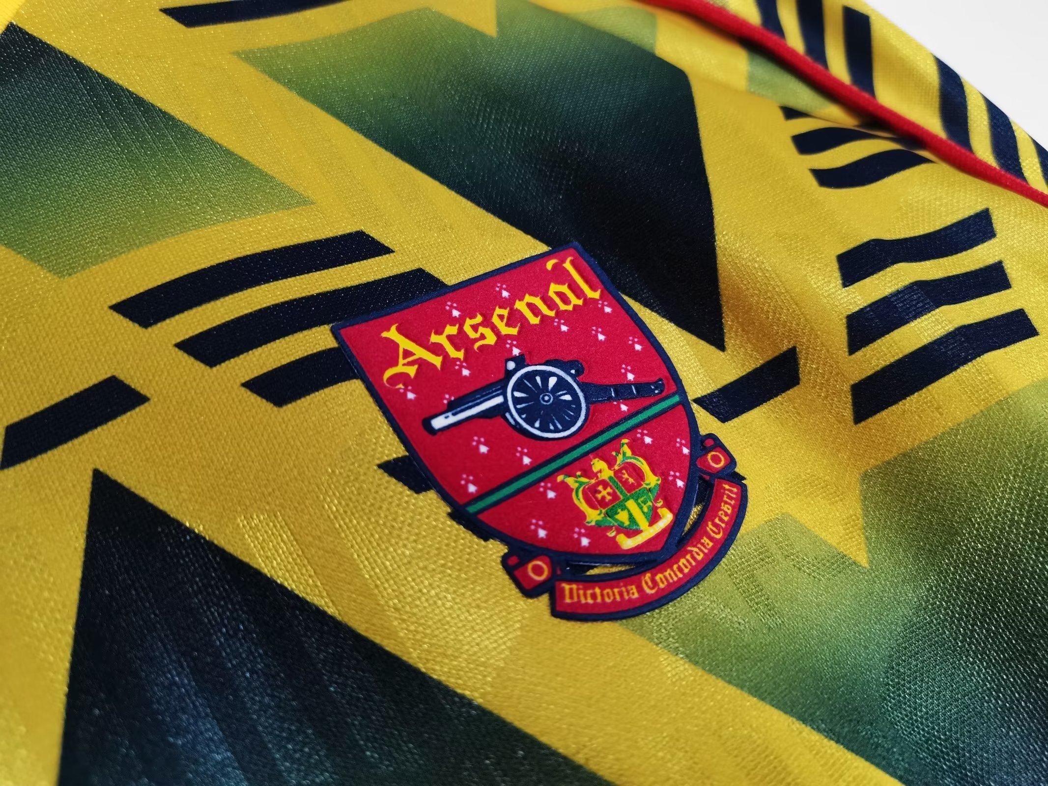 Long sleeves 1993 Arsenal away jersey