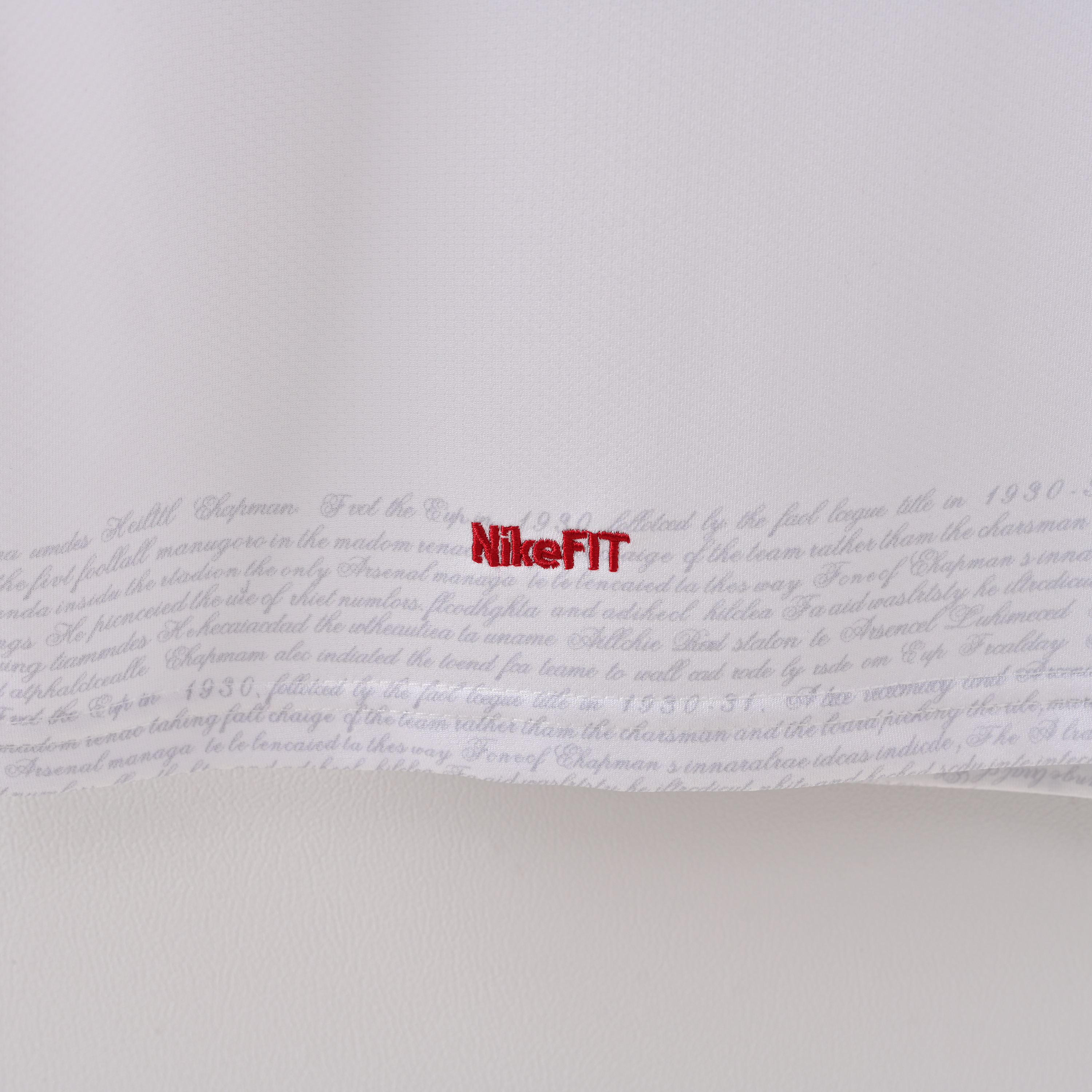 2007-2008 Arsenal away jersey