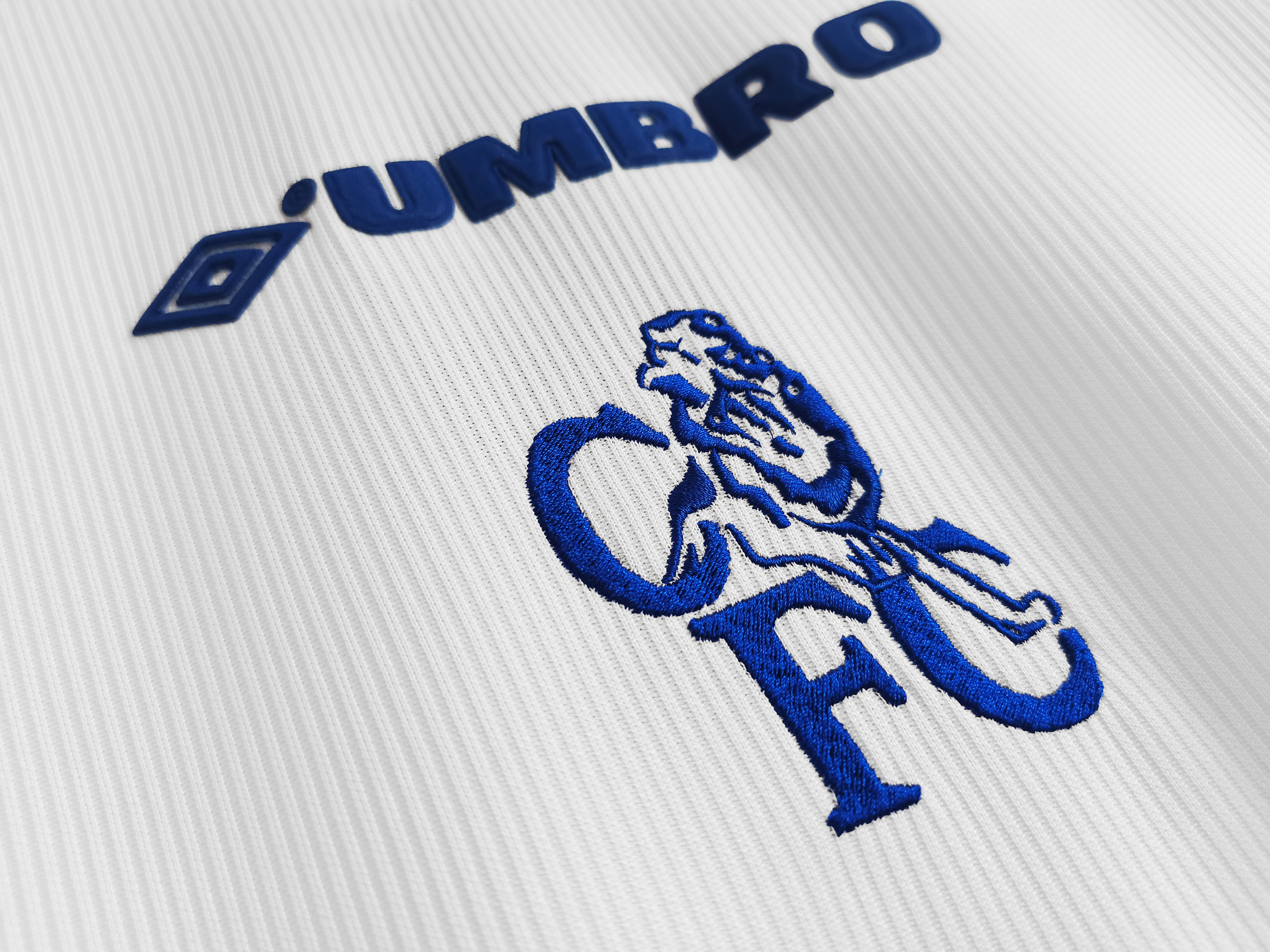 1998-2000 Chelsea away jersey