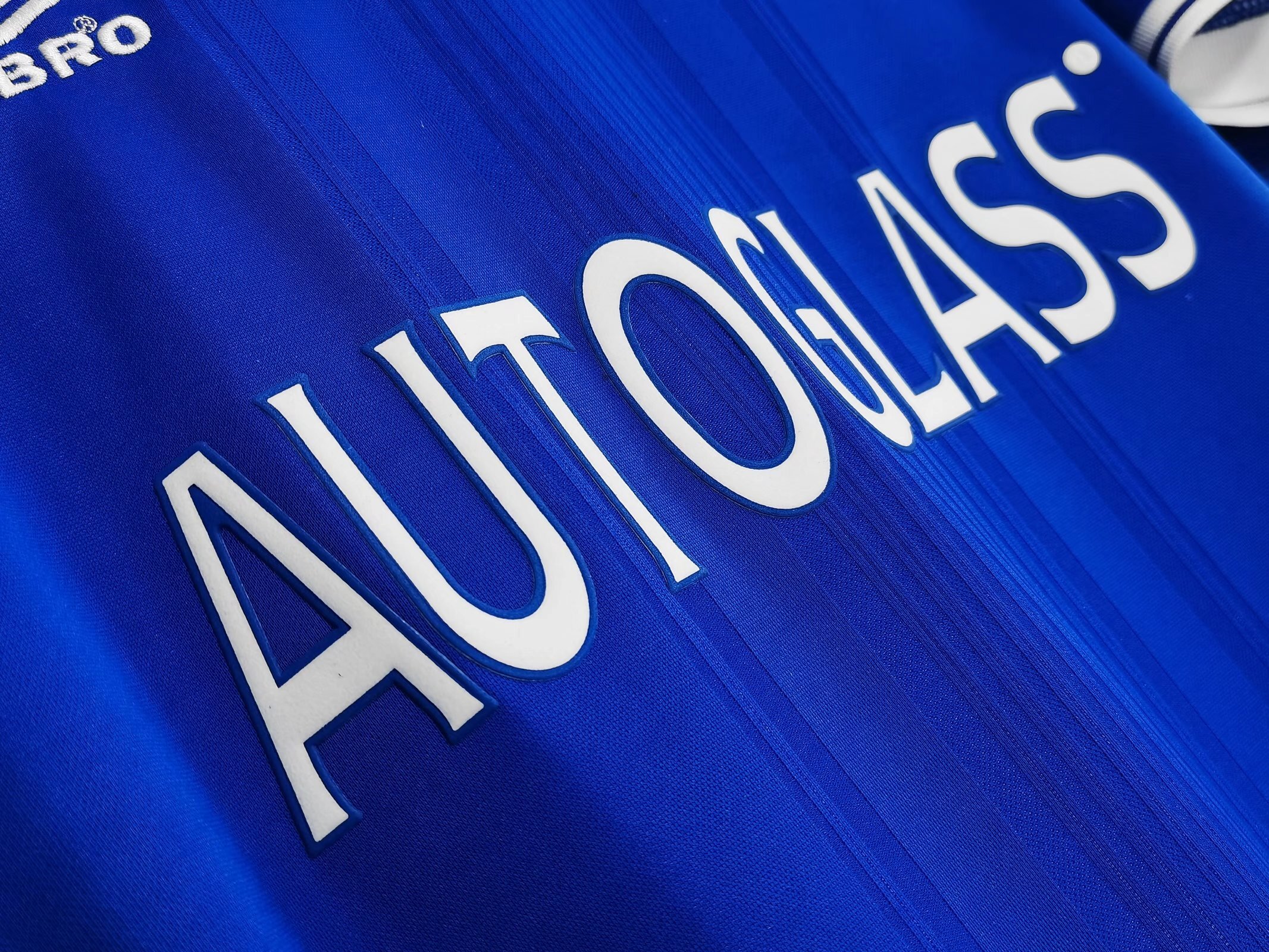 1999-2001 Chelsea home jersey