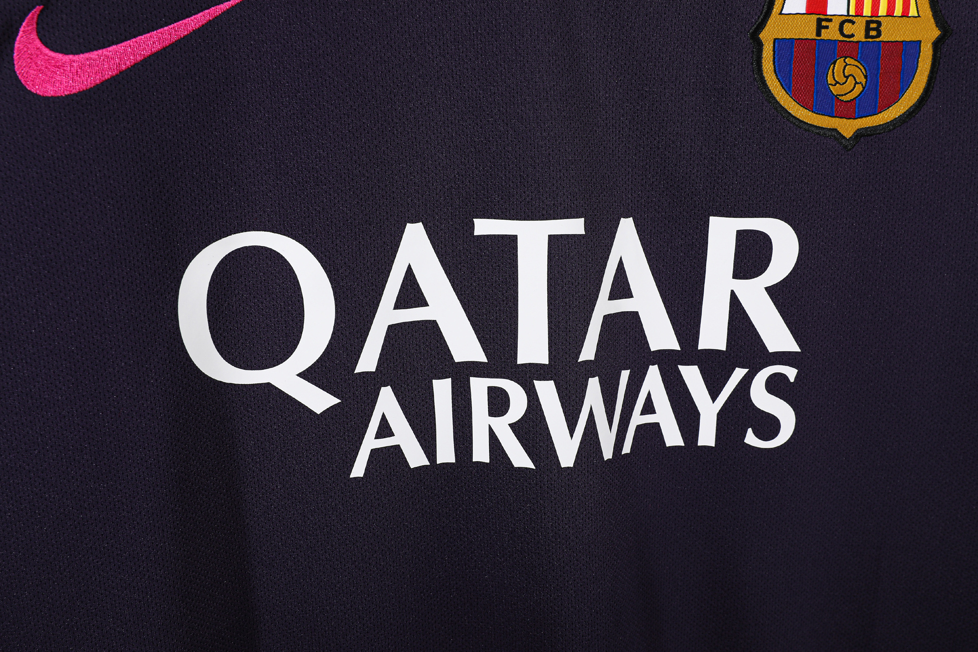 2016-2017 Barcelona away jersey