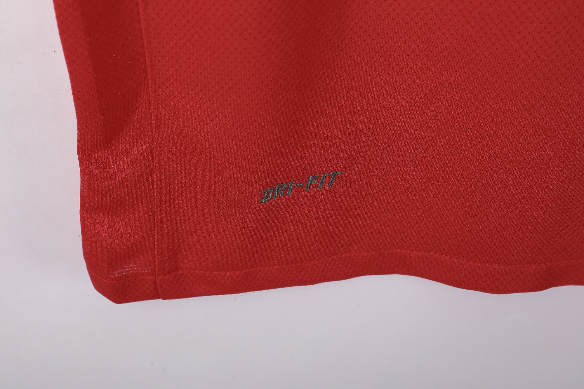 2011-2012 Arsenal home jersey