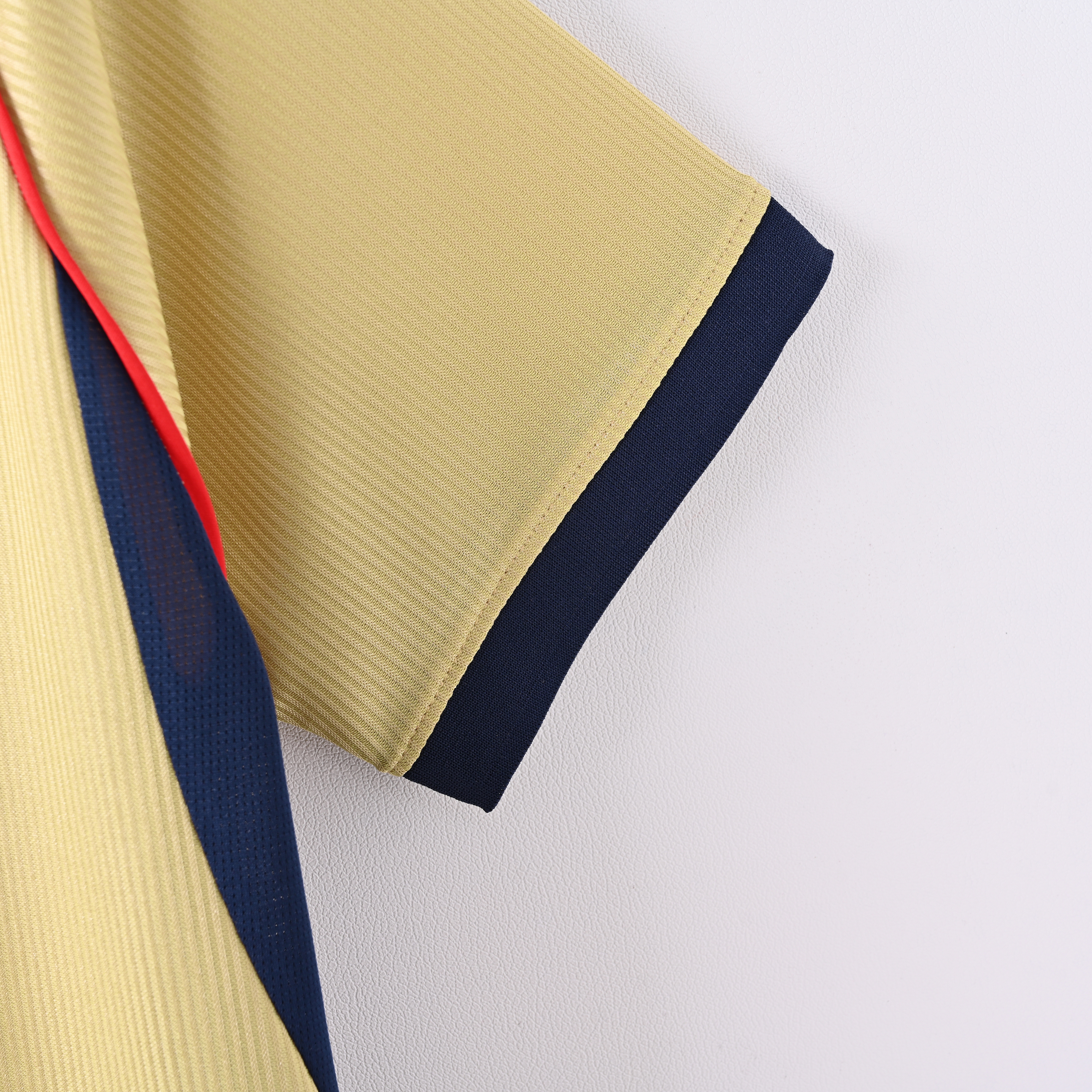 2001-2002 Arsenal away jersey