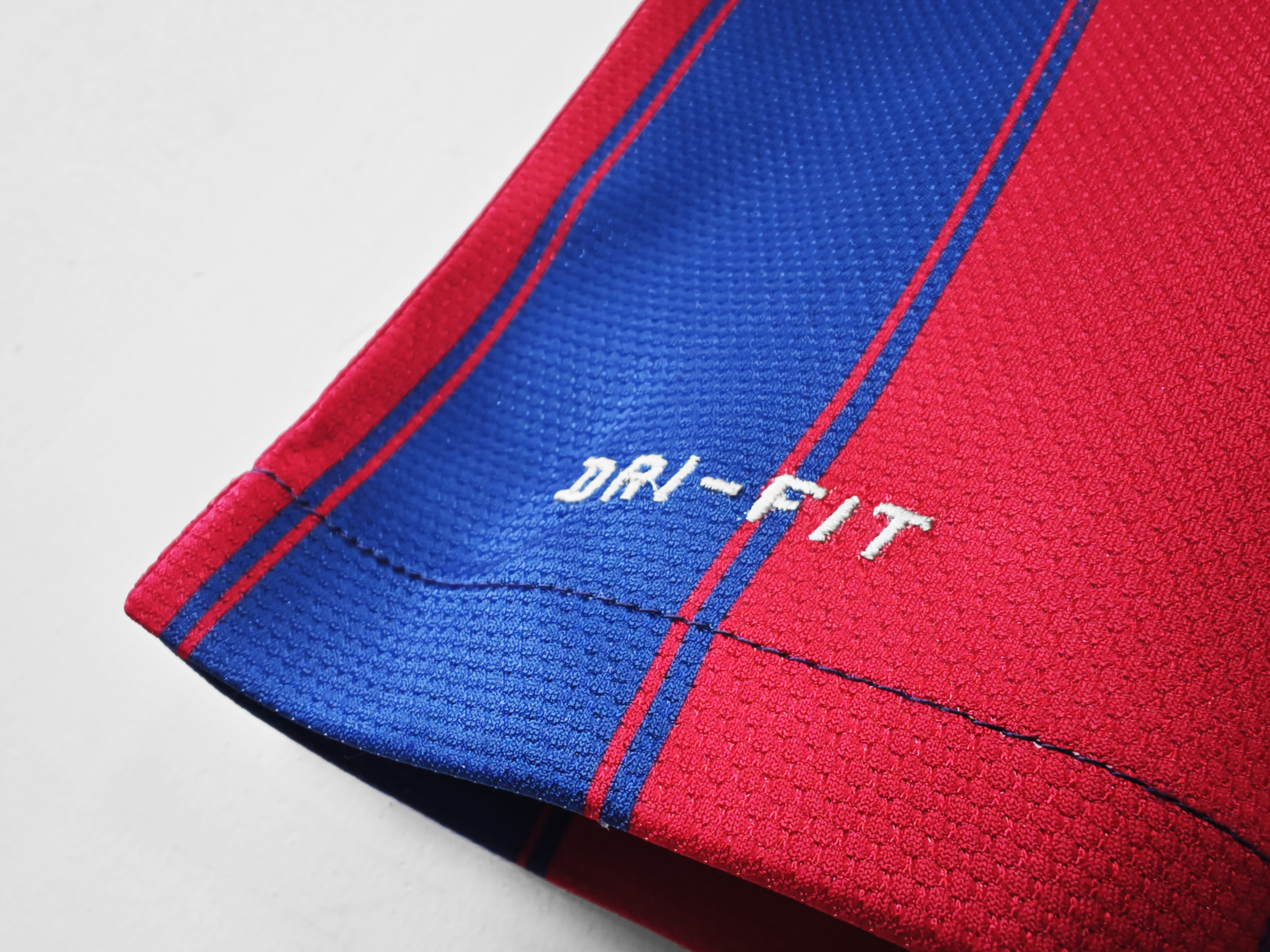 2009-2010 Barcelona home jersey