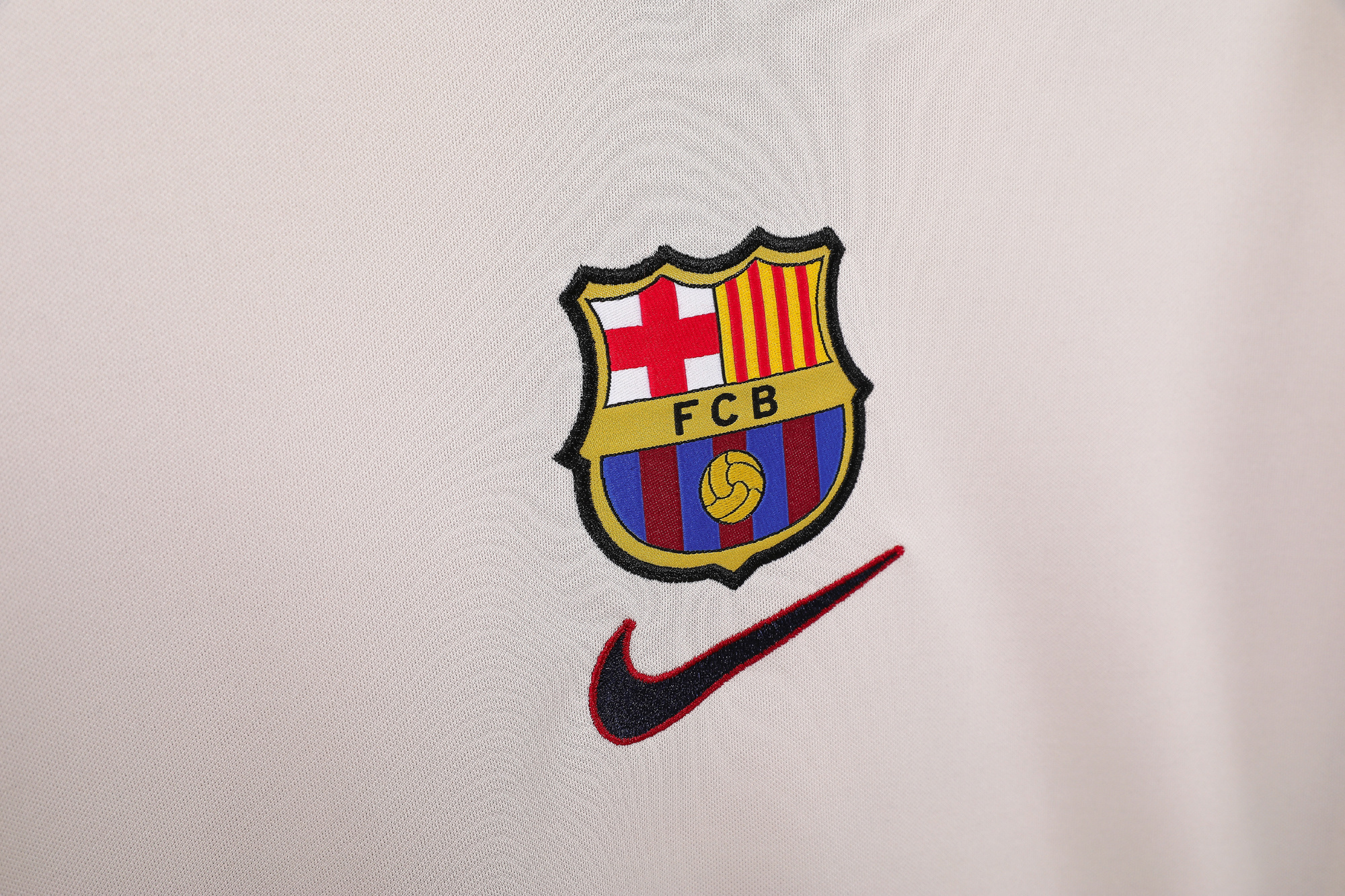 1998-1999 Barcelona away jersey