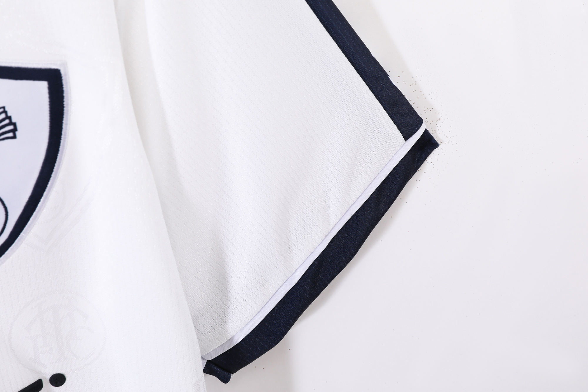 1995-1997 Tottenham Hotspur home jersey