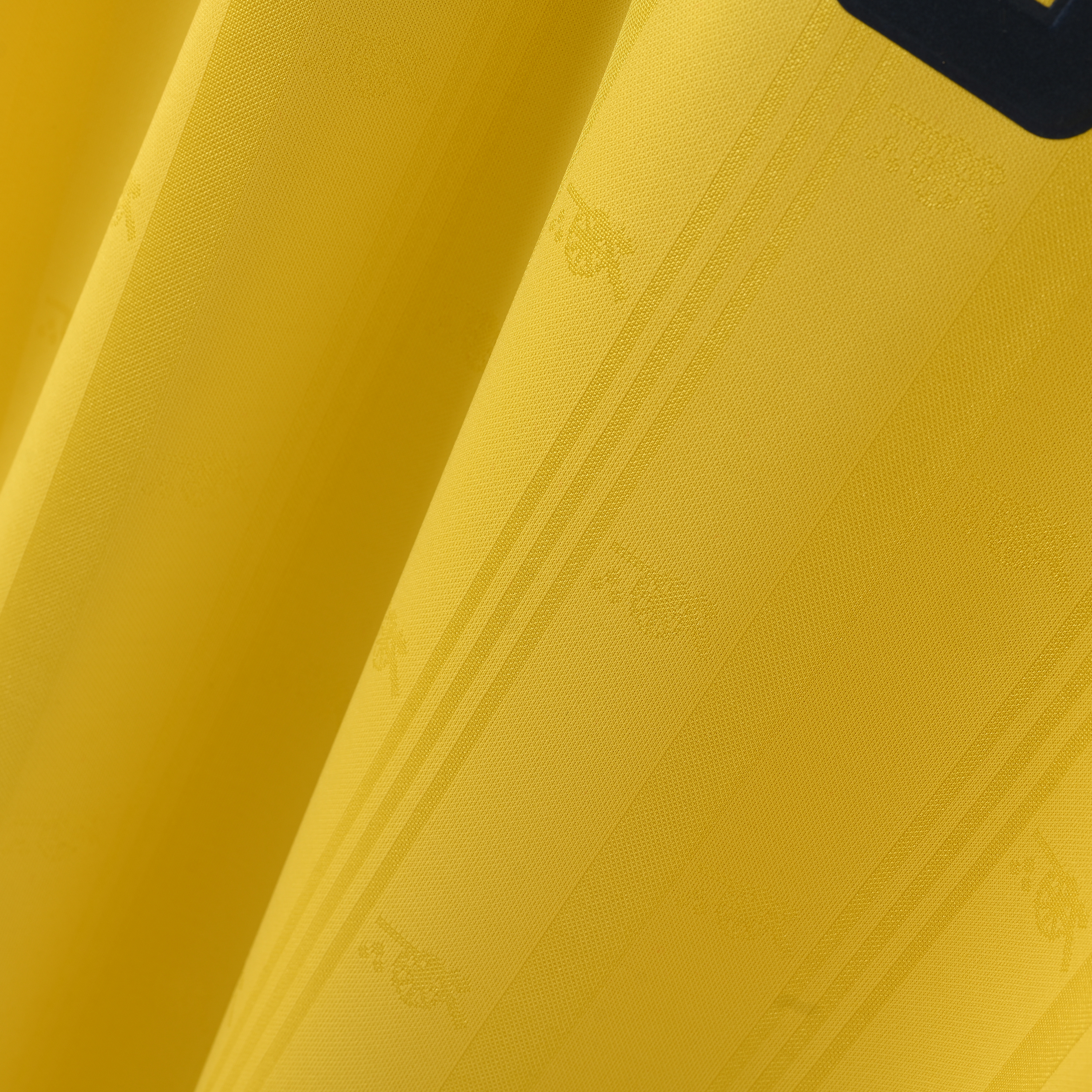 1986-1988 Arsenal away jersey