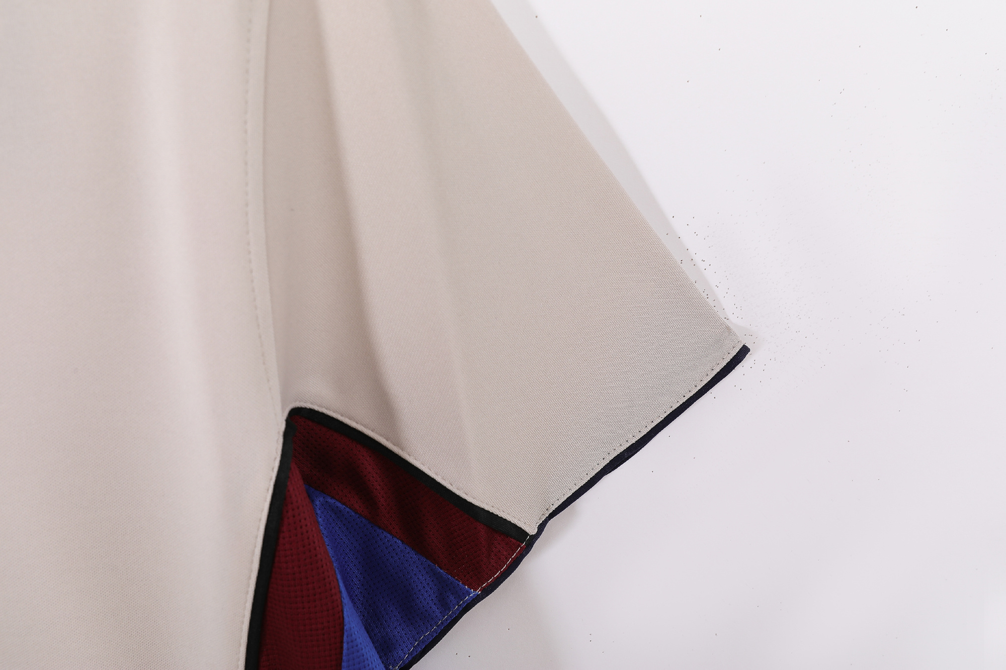 1998-1999 Barcelona away jersey