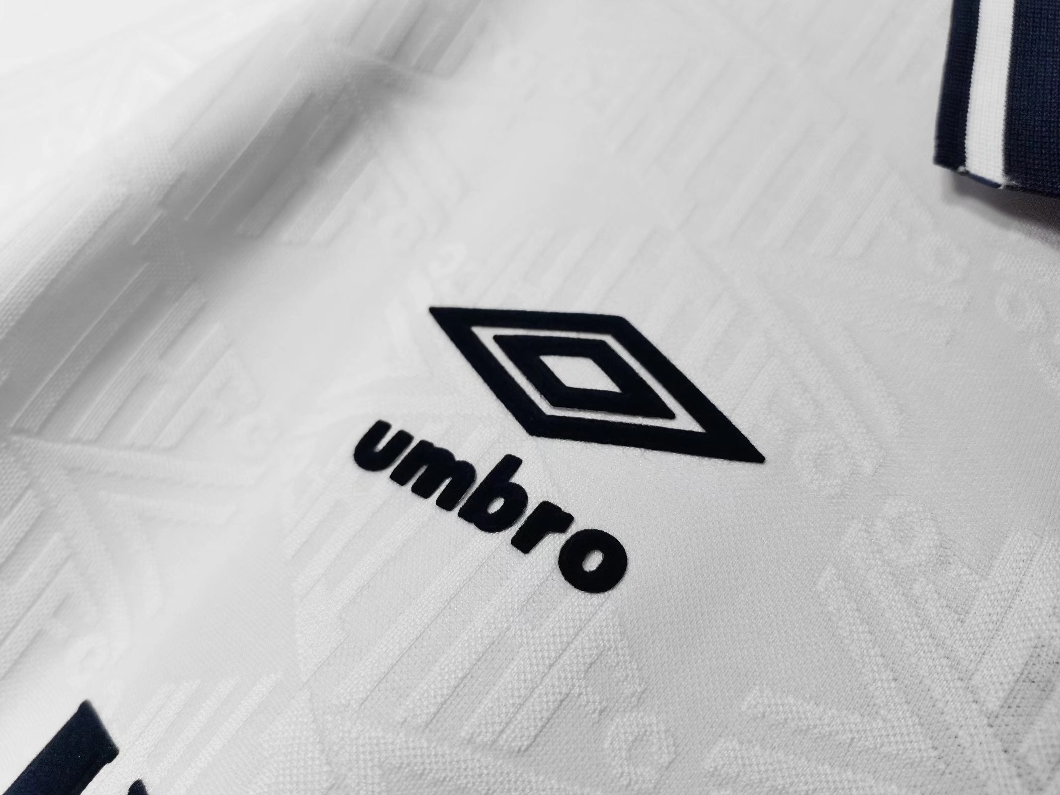 1991-1993 Tottenham Hotspur home jersey