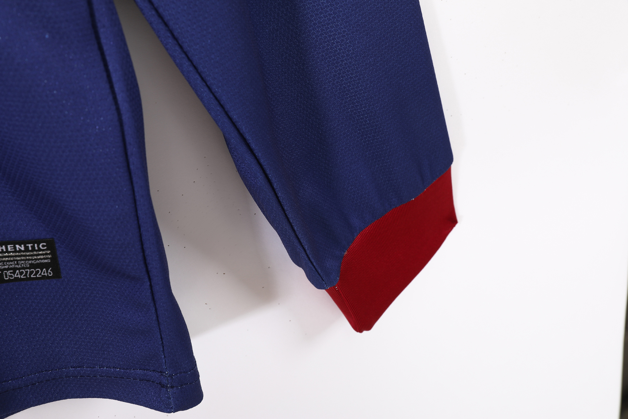 Long sleeves 2012-2013 Barcelona home jersey