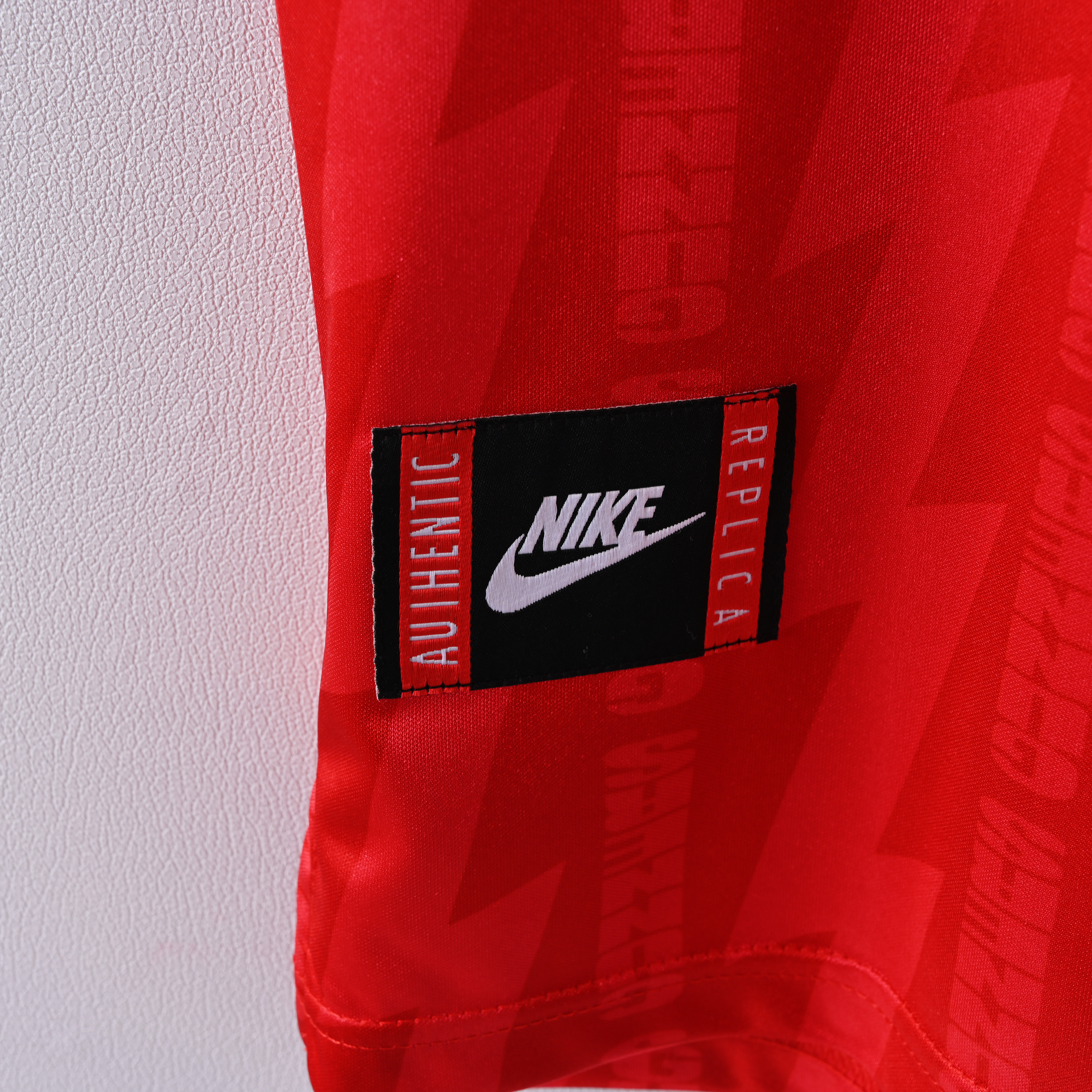 1994-1996 Arsenal home jersey