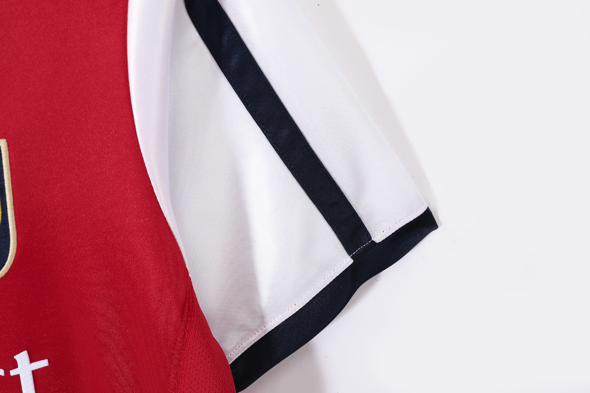 2001-2002 Arsenal home jersey