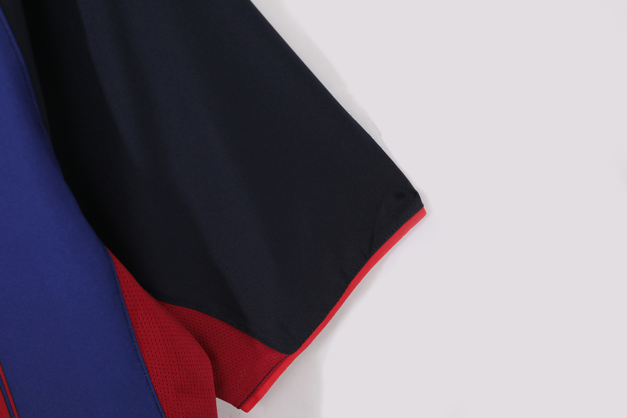 2003-2004 Barcelona home jersey