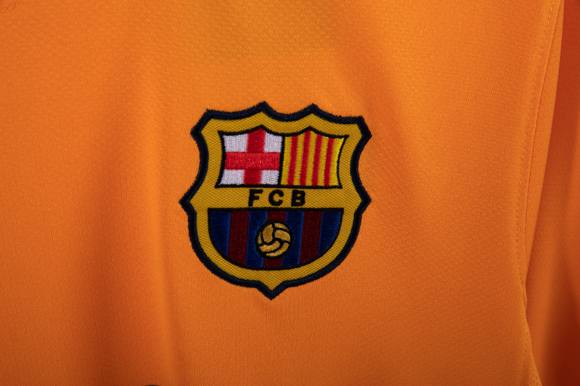 2006-2007 Barcelona away jersey