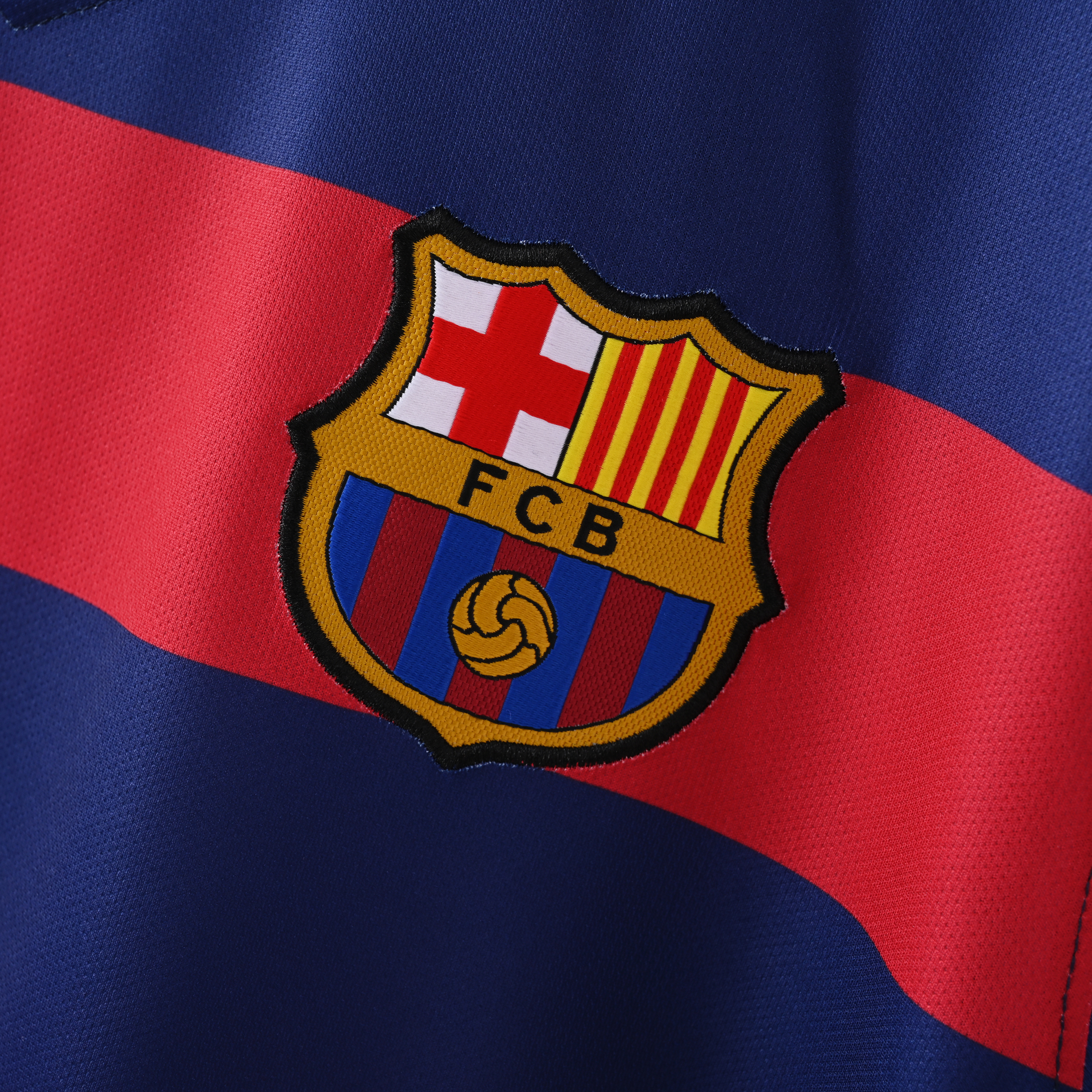 2015-2016 Barcelona home jersey