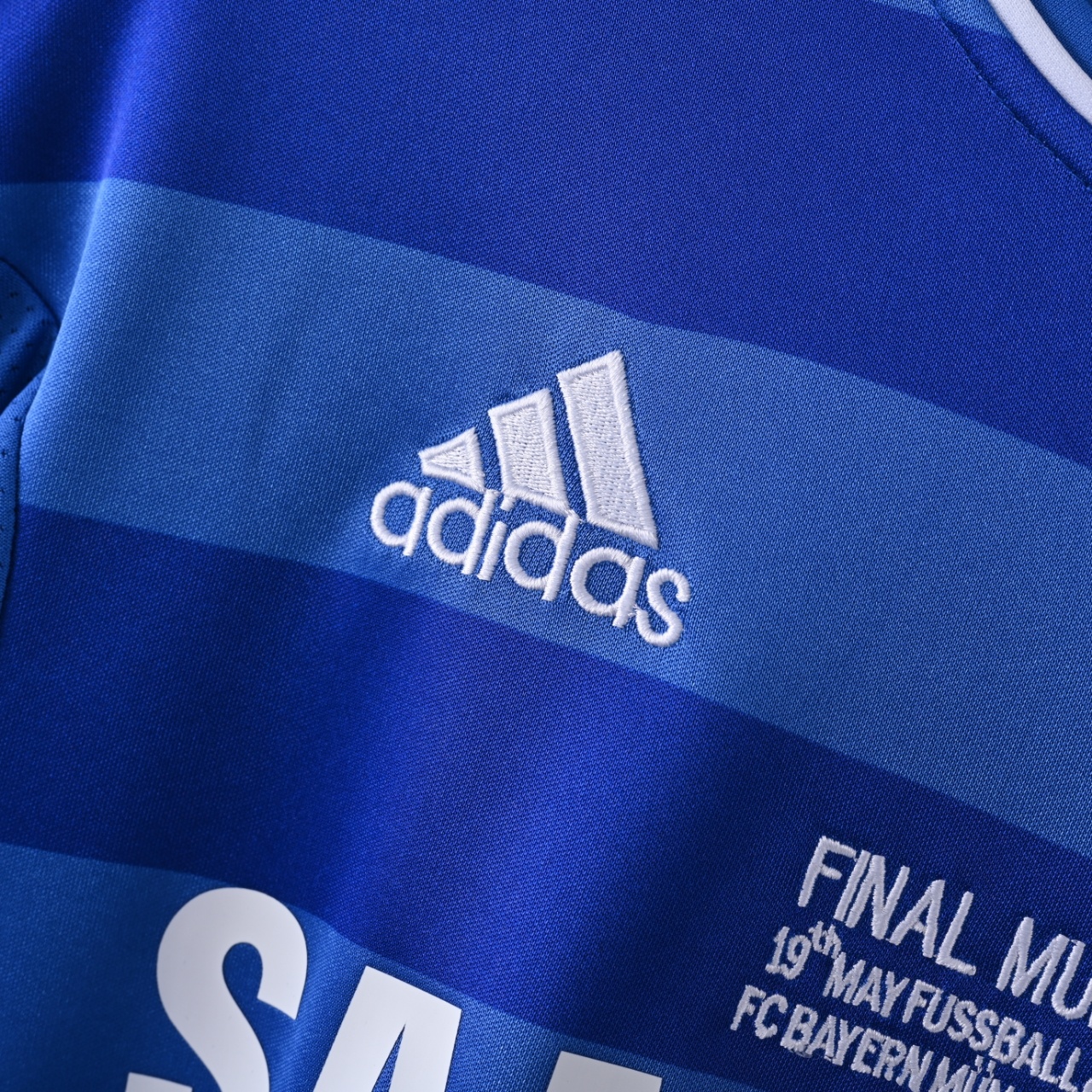 2011-2012 Chelsea home jersey