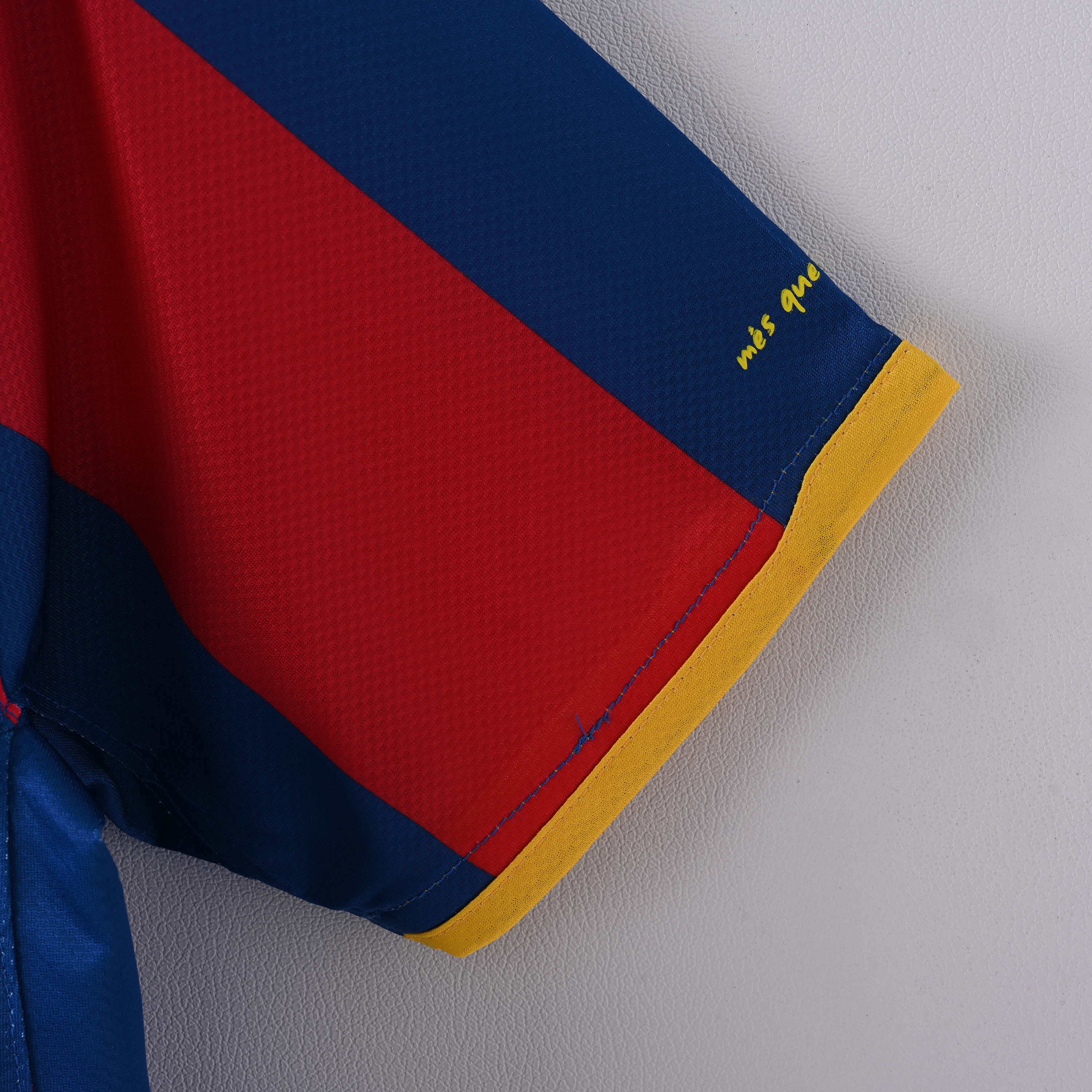 2010-2011 Barcelona home jersey