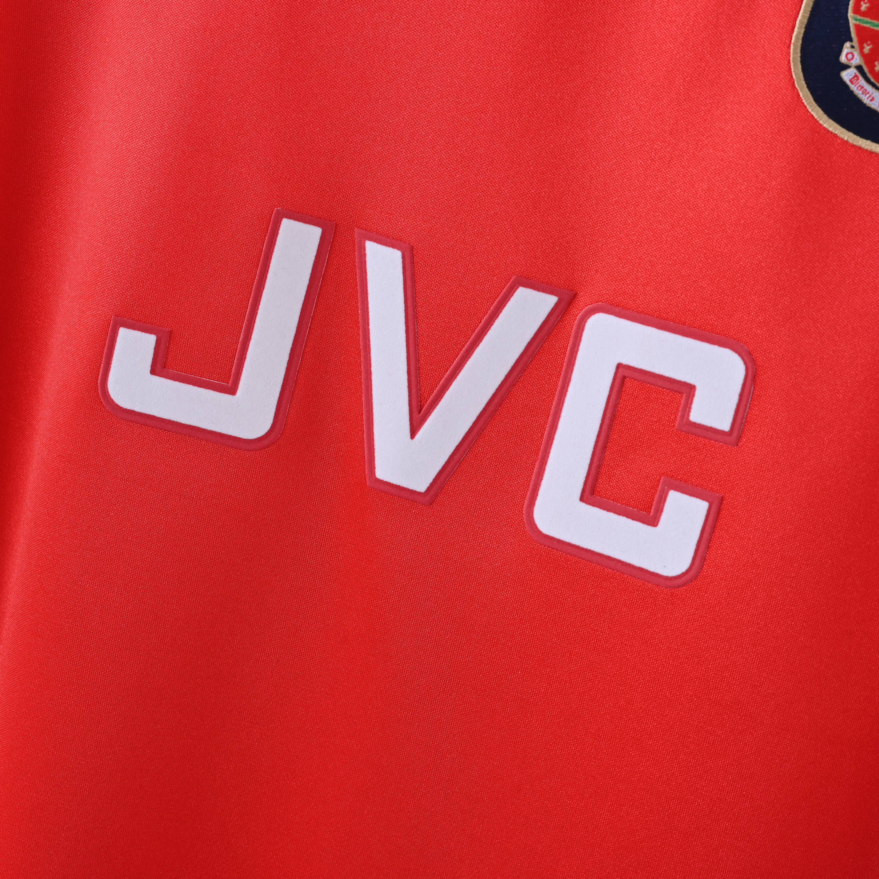 1998-1999 Arsenal home jersey