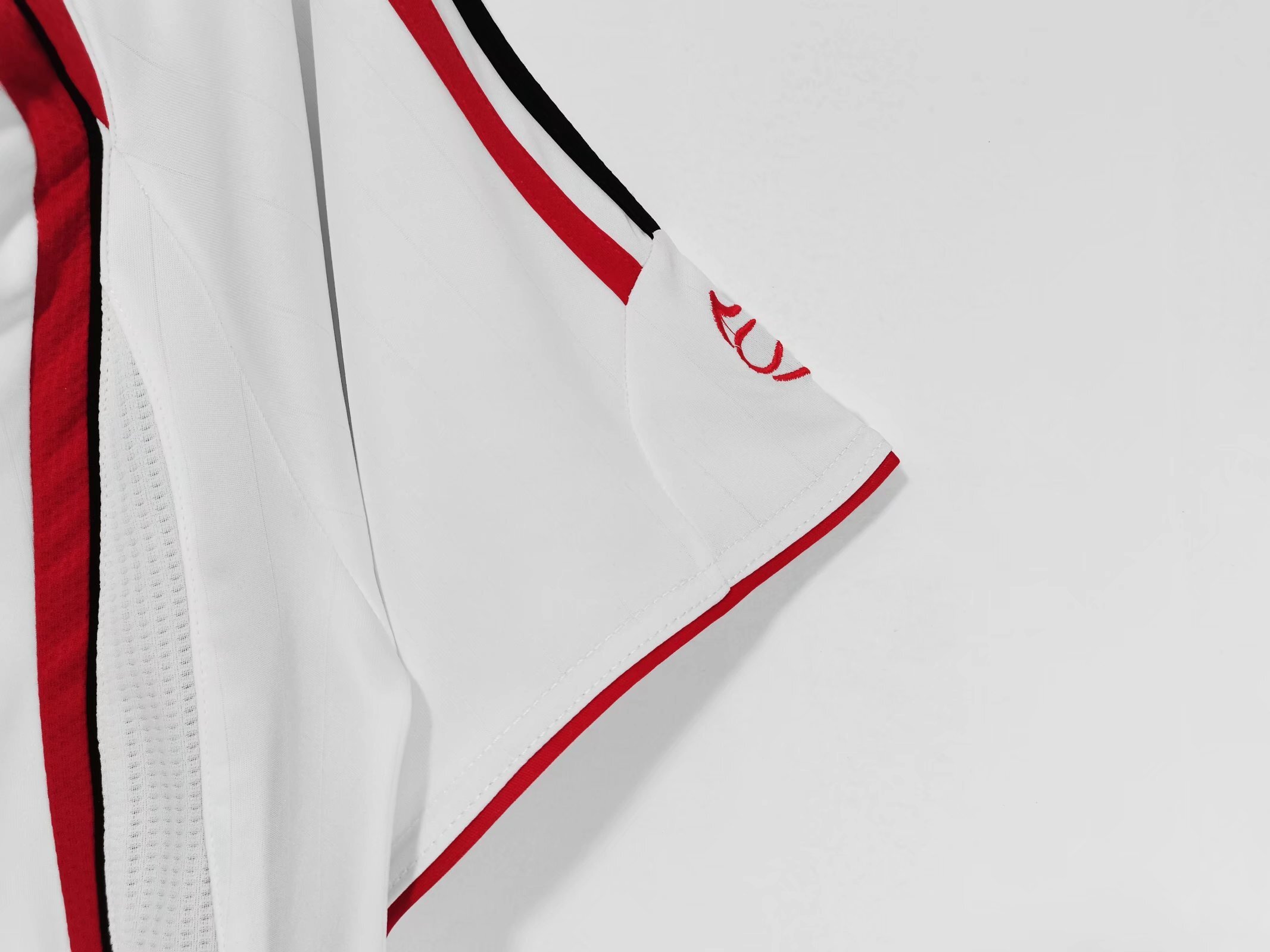 2006-2007 AC Milan away jersey