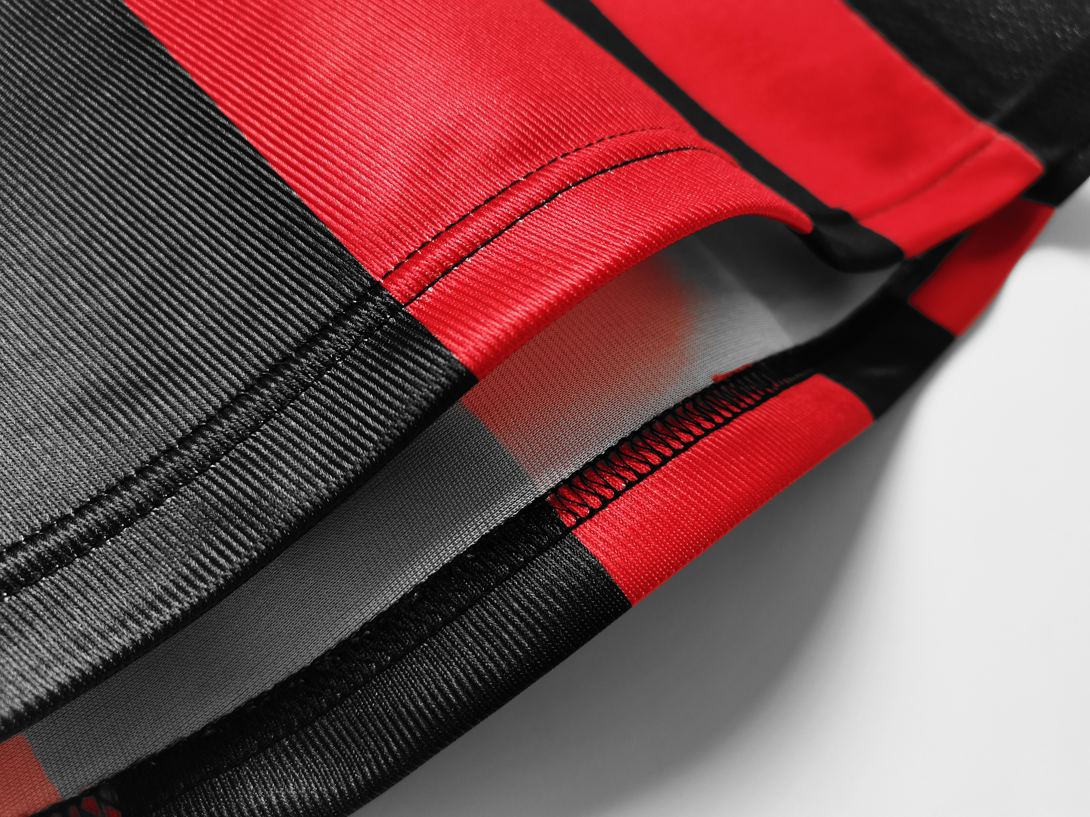 1998-1999 AC Milan home jersey