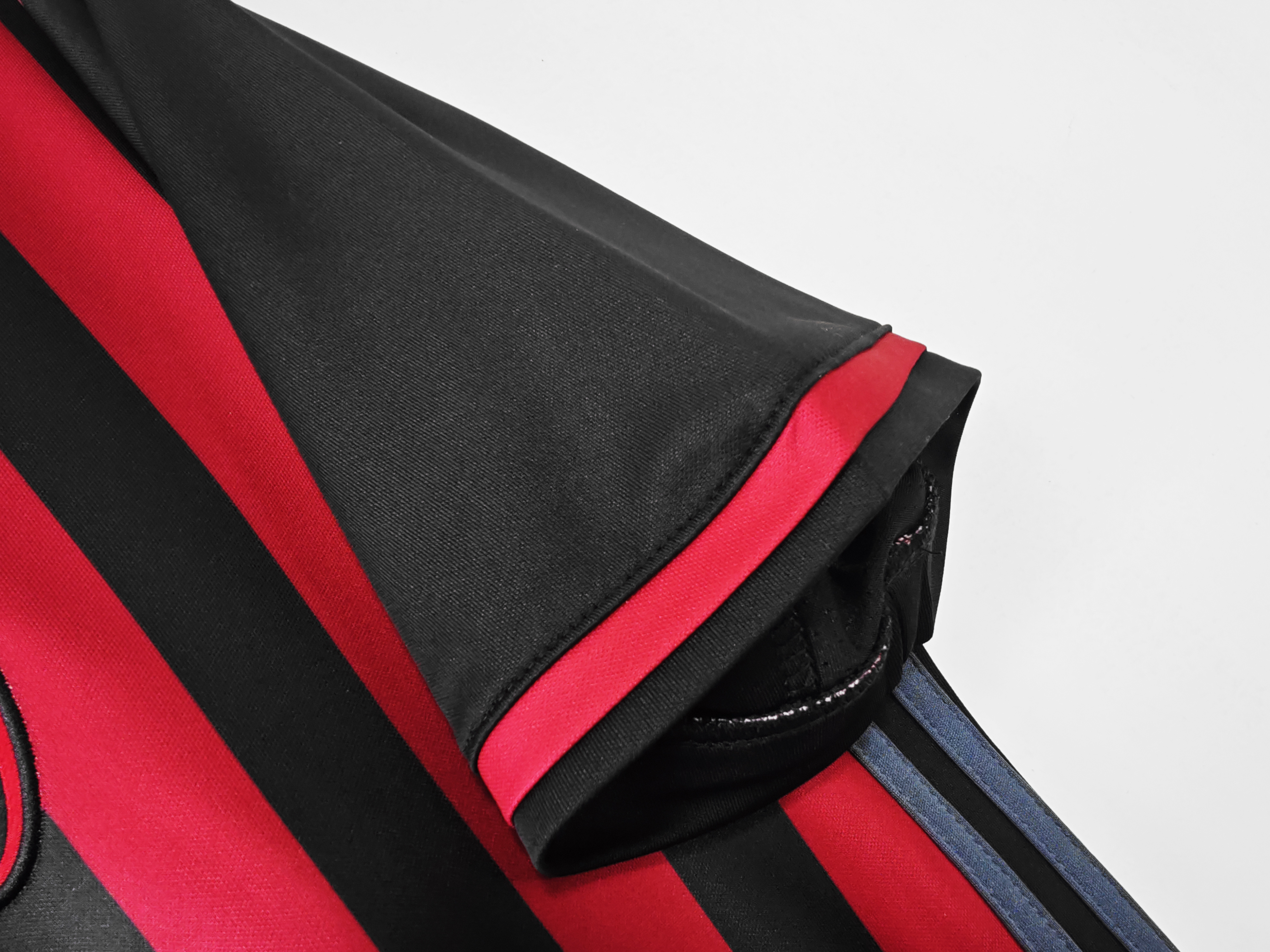 2016-2017 AC Milan home jersey