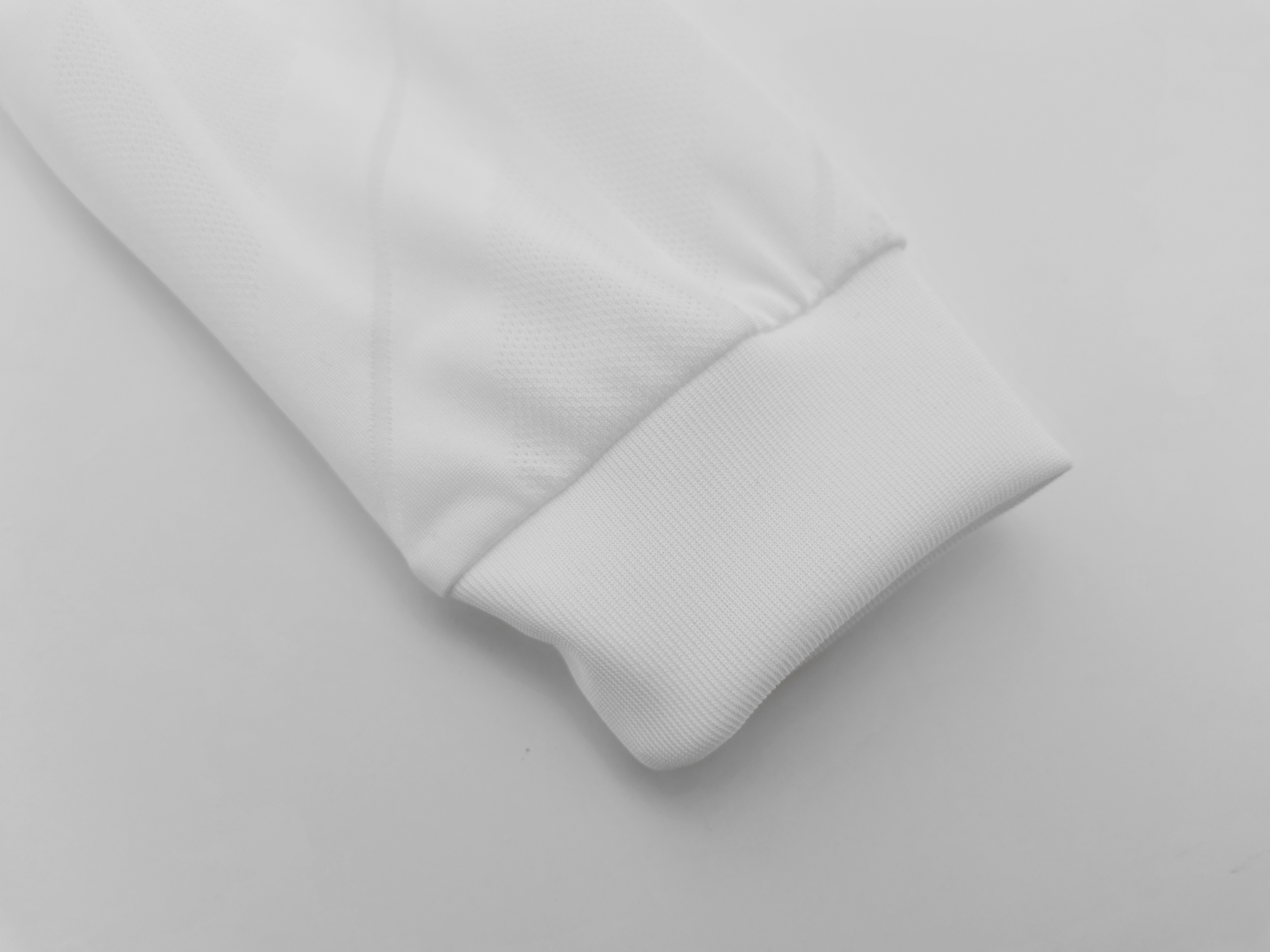 Long sleeves 2017-2018 Real Madrid home jersey