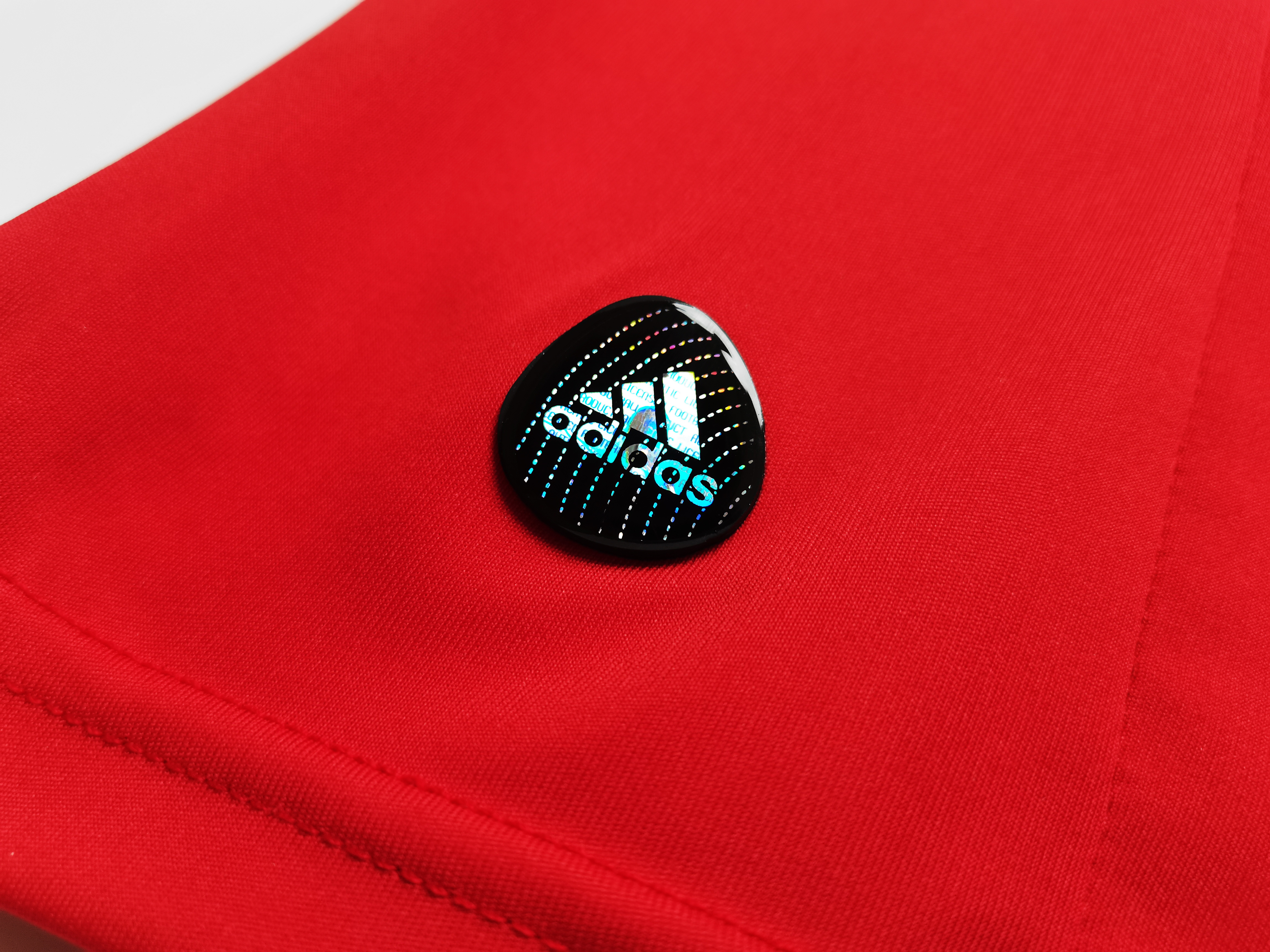 Long sleeves 2011-2012 Real Madrid third jersey