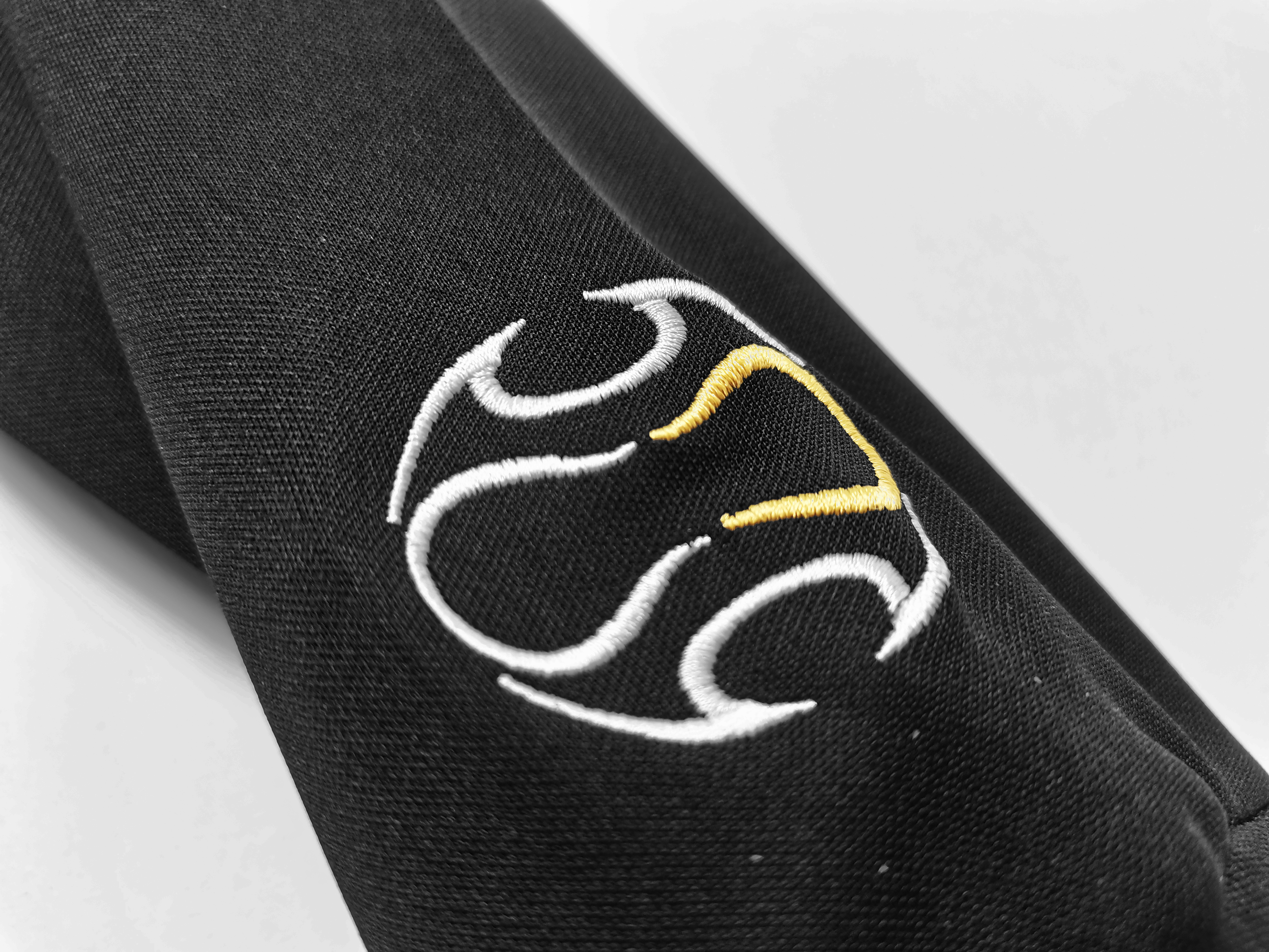 Long sleeves 2006-2007 Real Madrid third jersey