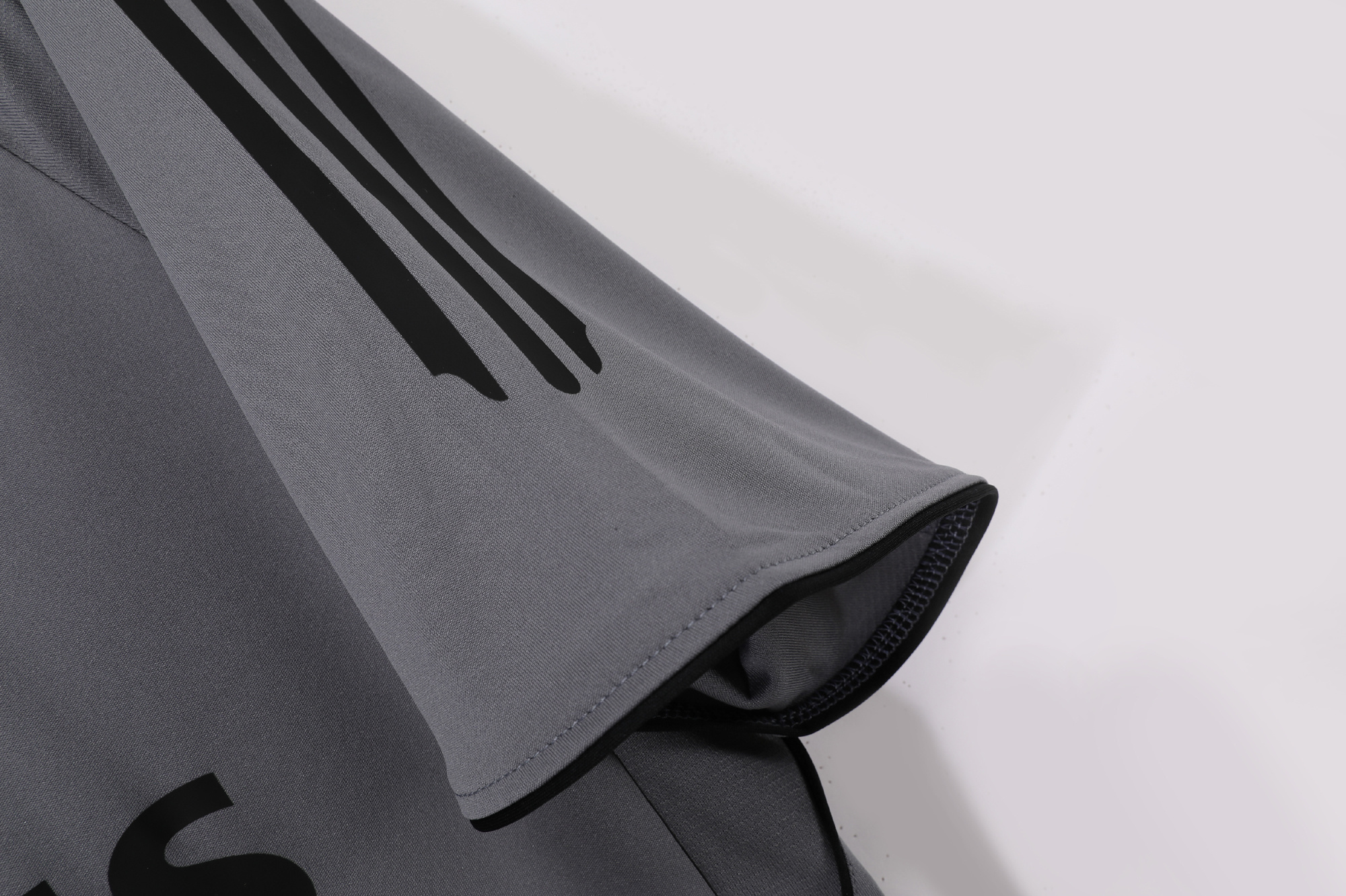 2005-2006 Real Madrid third jersey