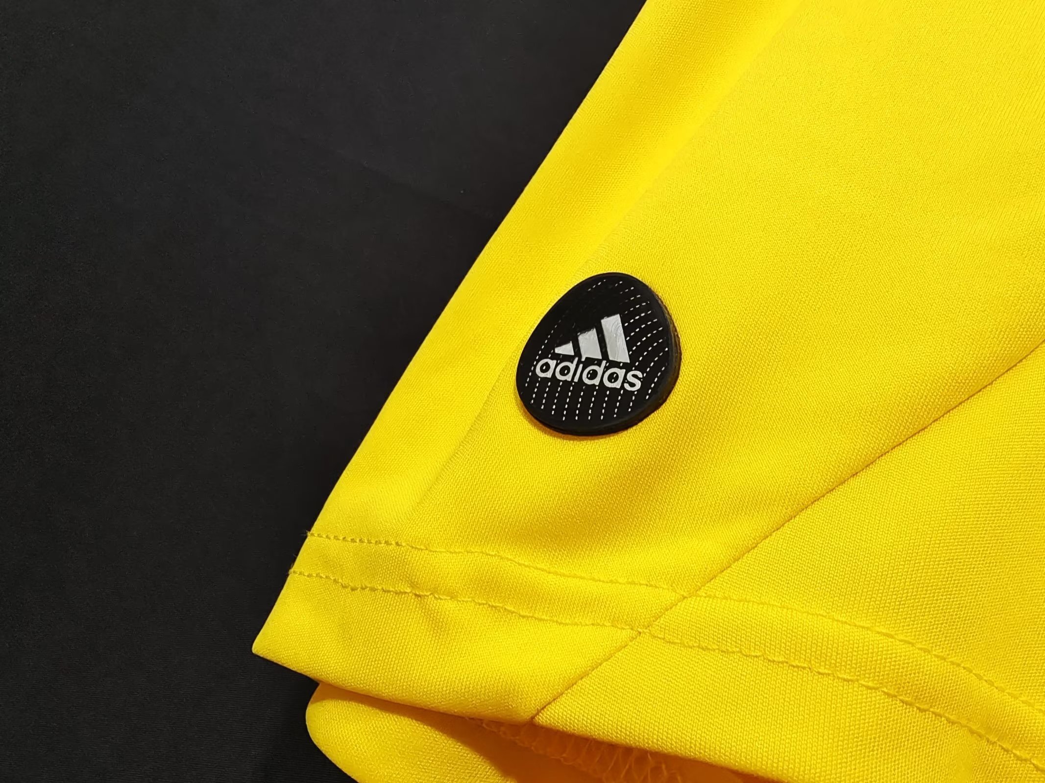 2011-2012 Real Madrid Goalkeeper jersey