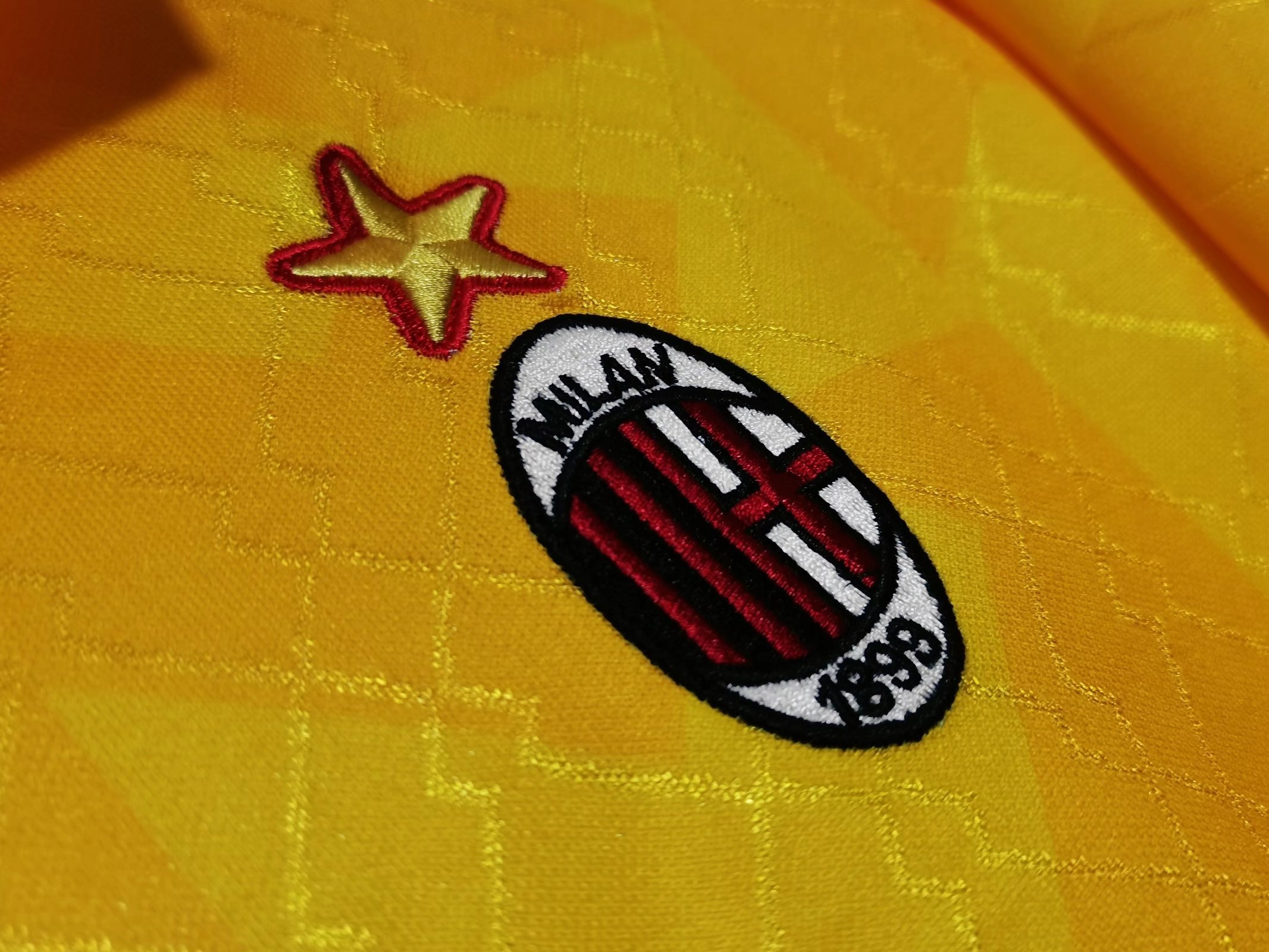 1995-1996 AC Milan third jersey
