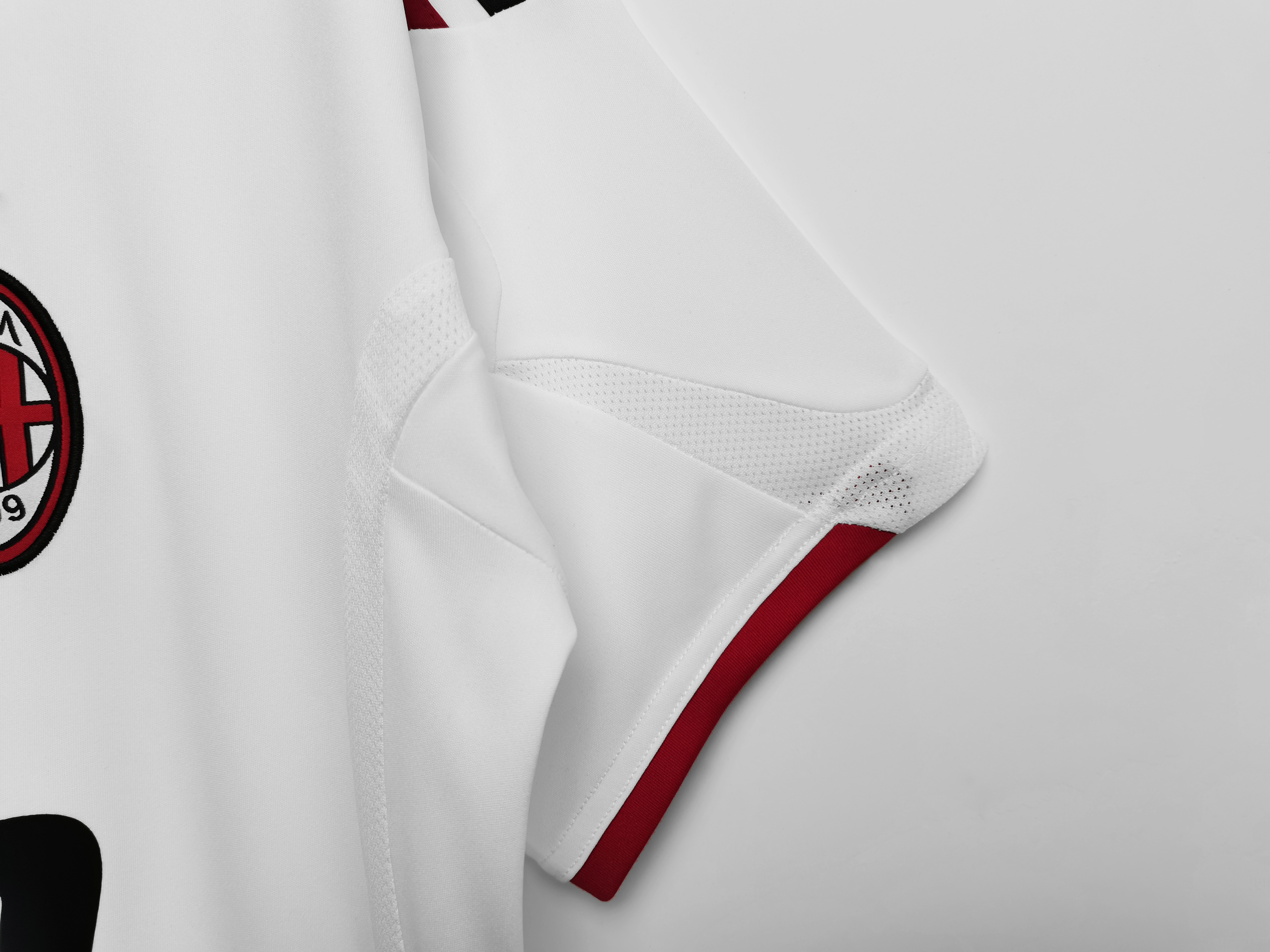 2009-2010 AC Milan away jersey